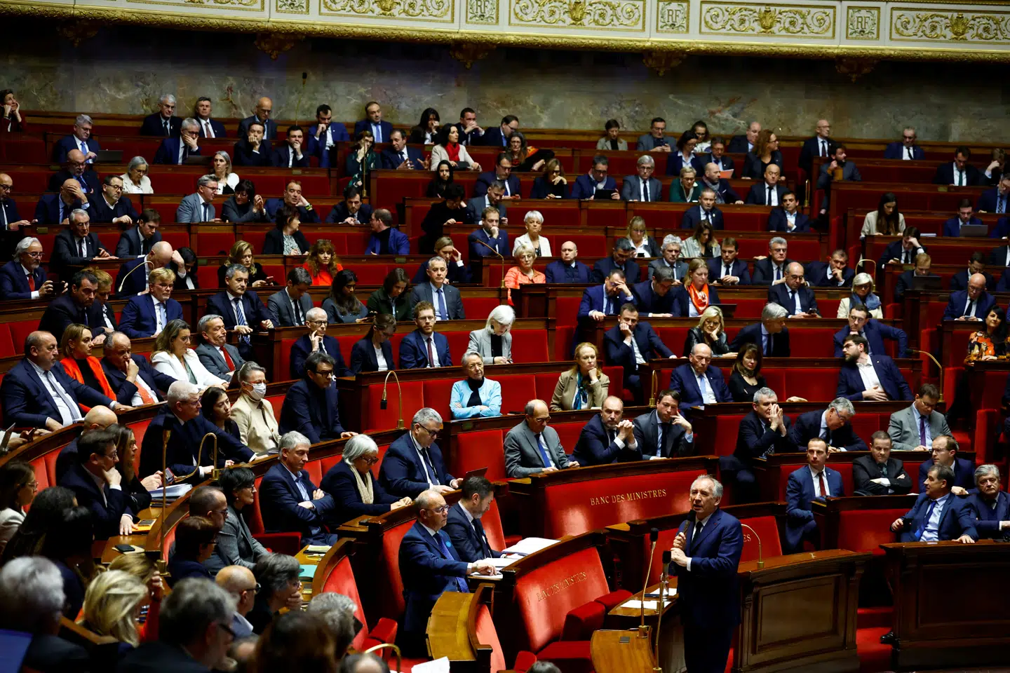Frankrig fik i juledagene en ny regering, anført af centrumpolitikeren François Bayrou. Foto: Sarah Meyssonnier, Scanpix