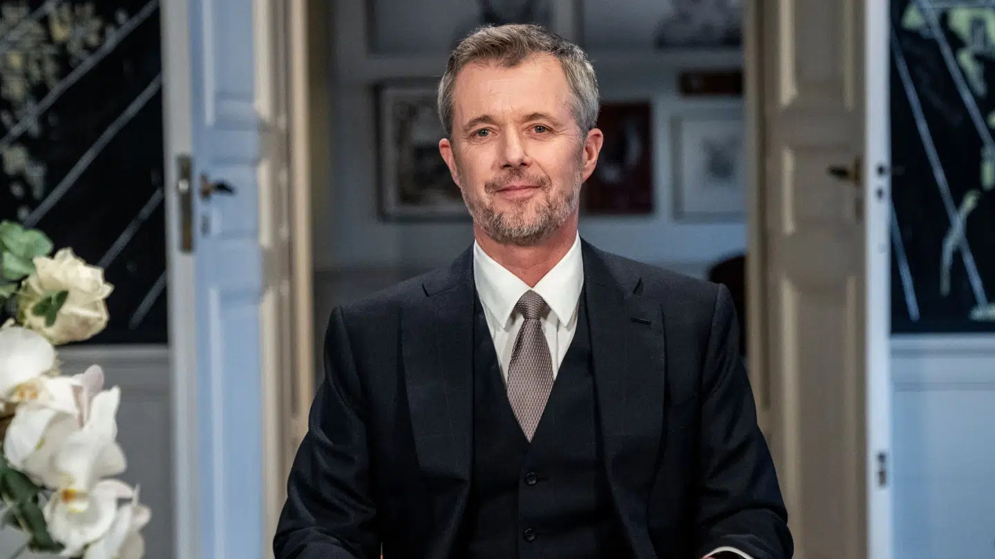 Kong Frederik under sin første nytårstale.