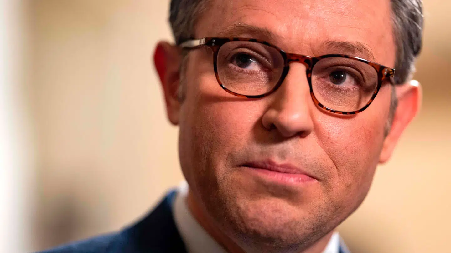 Det ser lige nu usikkert ud, om Mike Johnson kan få genvalg som speaker for Kongressen.