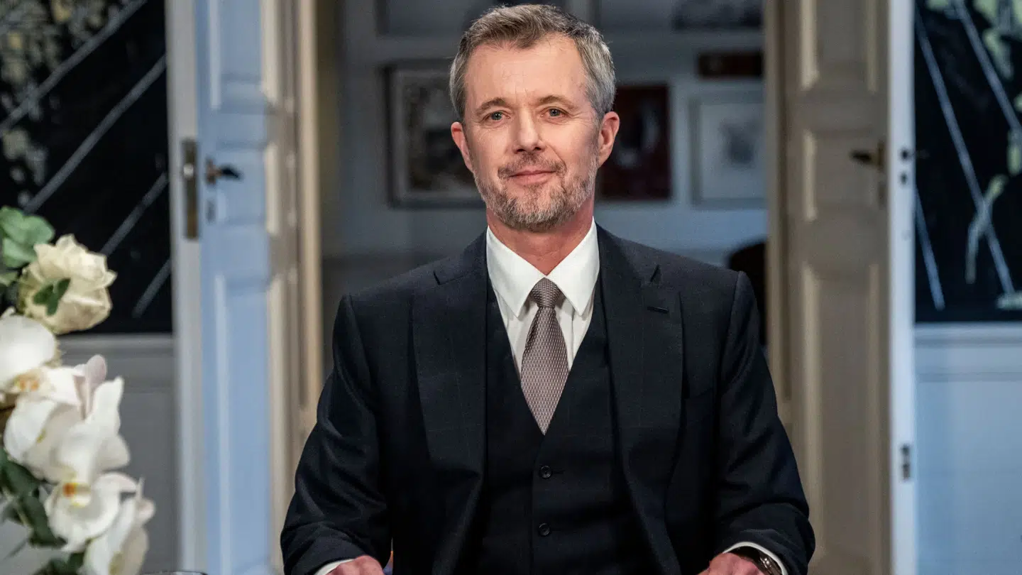 Kong Frederik under sin første nytårstale.