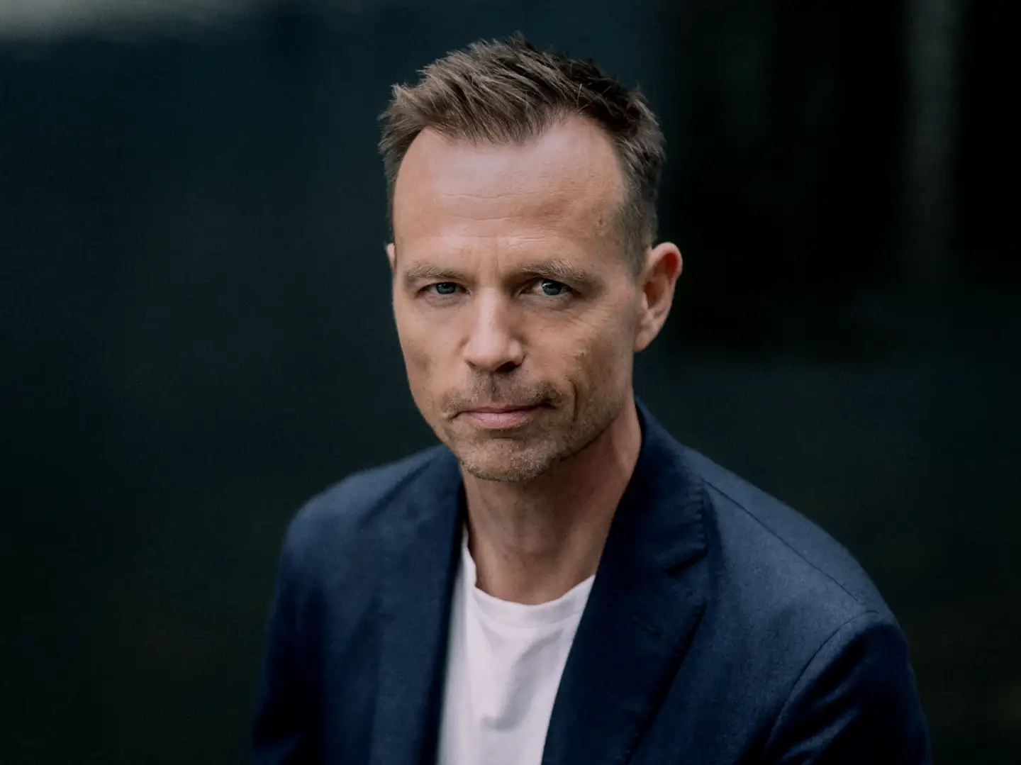 Den moderne mand skal både være blød og maskulin på »den fede måde.« Det er nærmest umuligt at leve op til, men det vil være umandigt ikke at tage ansvaret på sig, mener Jacob Rosenkrands.