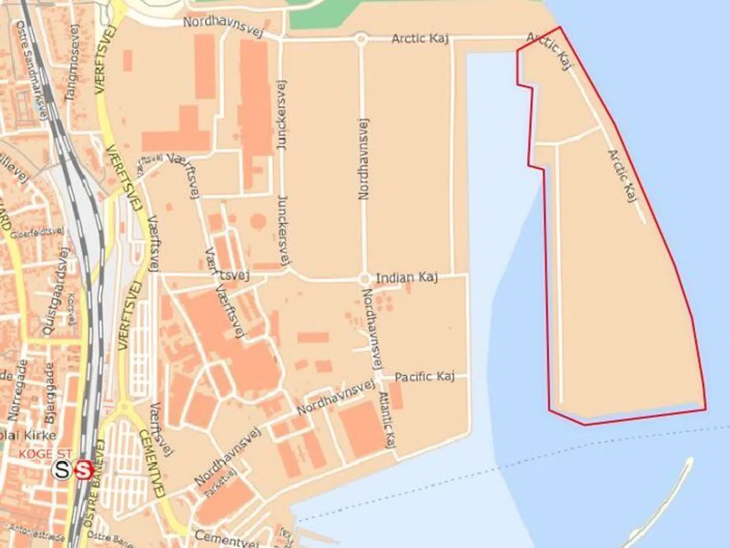 Her er den del af Køge Havn, som 1. maj 2023 kortvarigt var lukket og gjort til militært område.