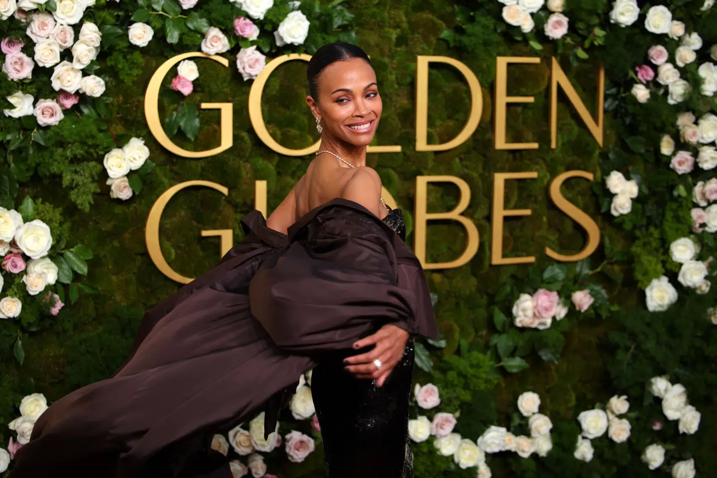 Zoe Saldana vandt en Golden Globe i kategorien Bedste Kvindelige Birolle for sin præstation i "Emilia Pérez". I alt vandt filmen fire priser.