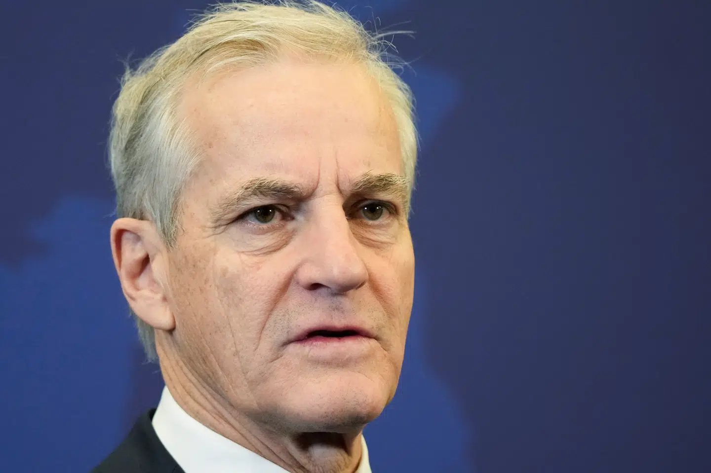 - Jeg synes, at det er bekymrende, at en mand med enorm tilgang til sociale medier og store økonomiske ressourcer går så direkte ind i forhold i andre lande, siger Støre. (Arkivfoto).