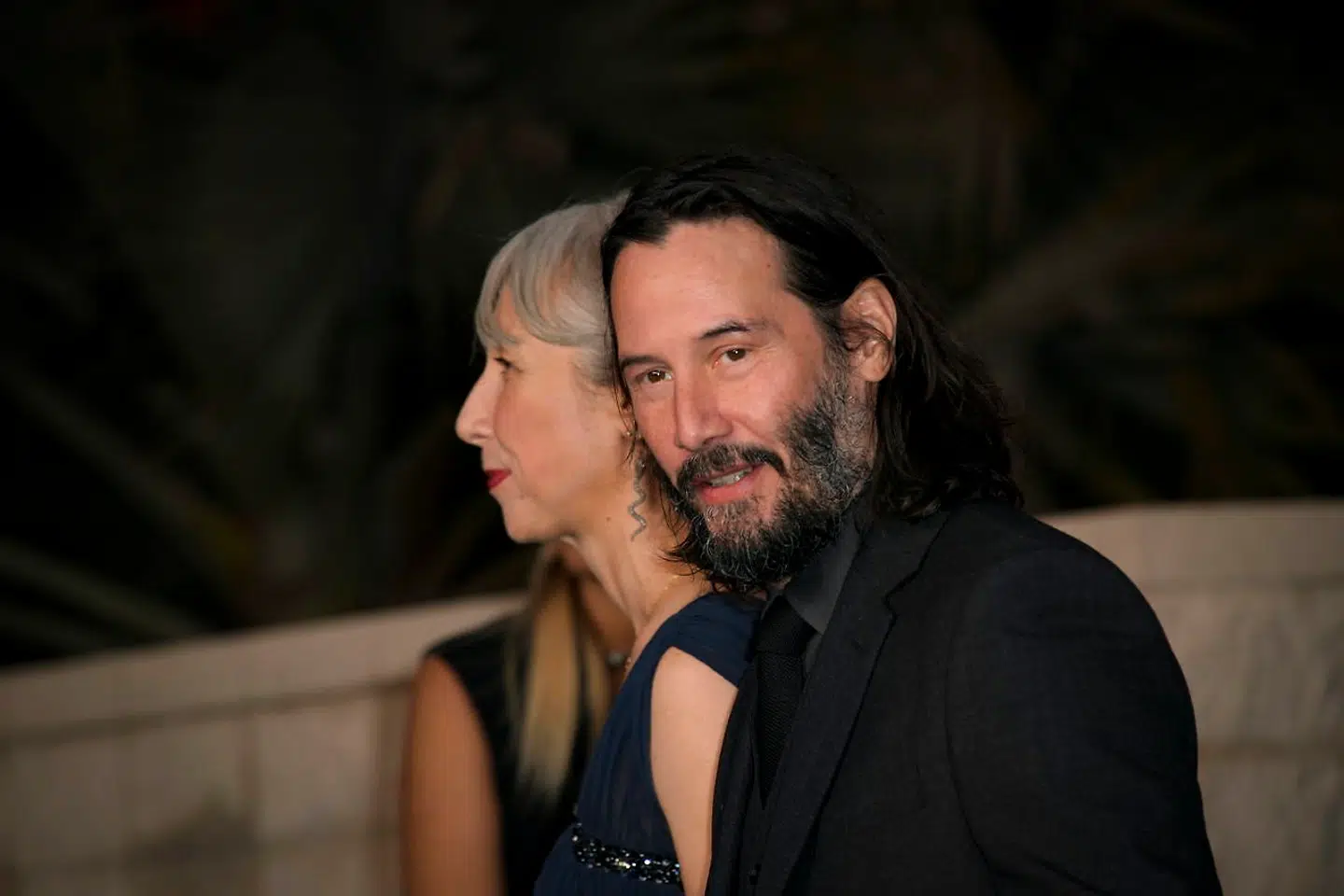 Keanu Reeves er 55 år, og Alexandra Grant er 46 år.