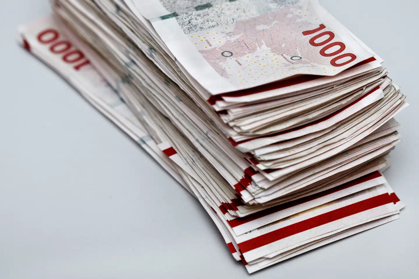 1000-kronesedlerne fra den nyeste serie af pengesedler bliver ugyldige som betalingsmiddel til maj i år. (Arkivfoto).