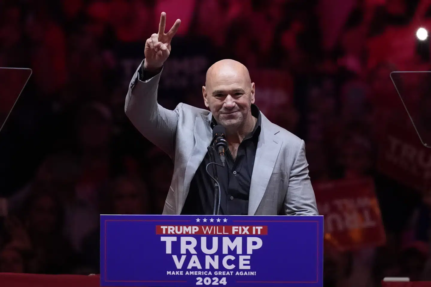 Dana White støttede Donald Trump under den kommende præsidents valgkamp i efteråret. Han skal nu være en del af bestyrelsen i Meta, der står bag blandt andet Facebook og Instagram. (Arkivfoto).