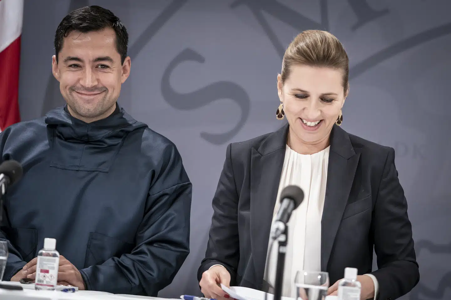 Formand for Grønlands regering Múte B. Egede og Danmarks statsminister, Mette Frederiksen, skal afvise USA's ønske om at overtage Danmark, mener et stort flertal i en Voxmeter-undersøgelse. (Arkivfoto).