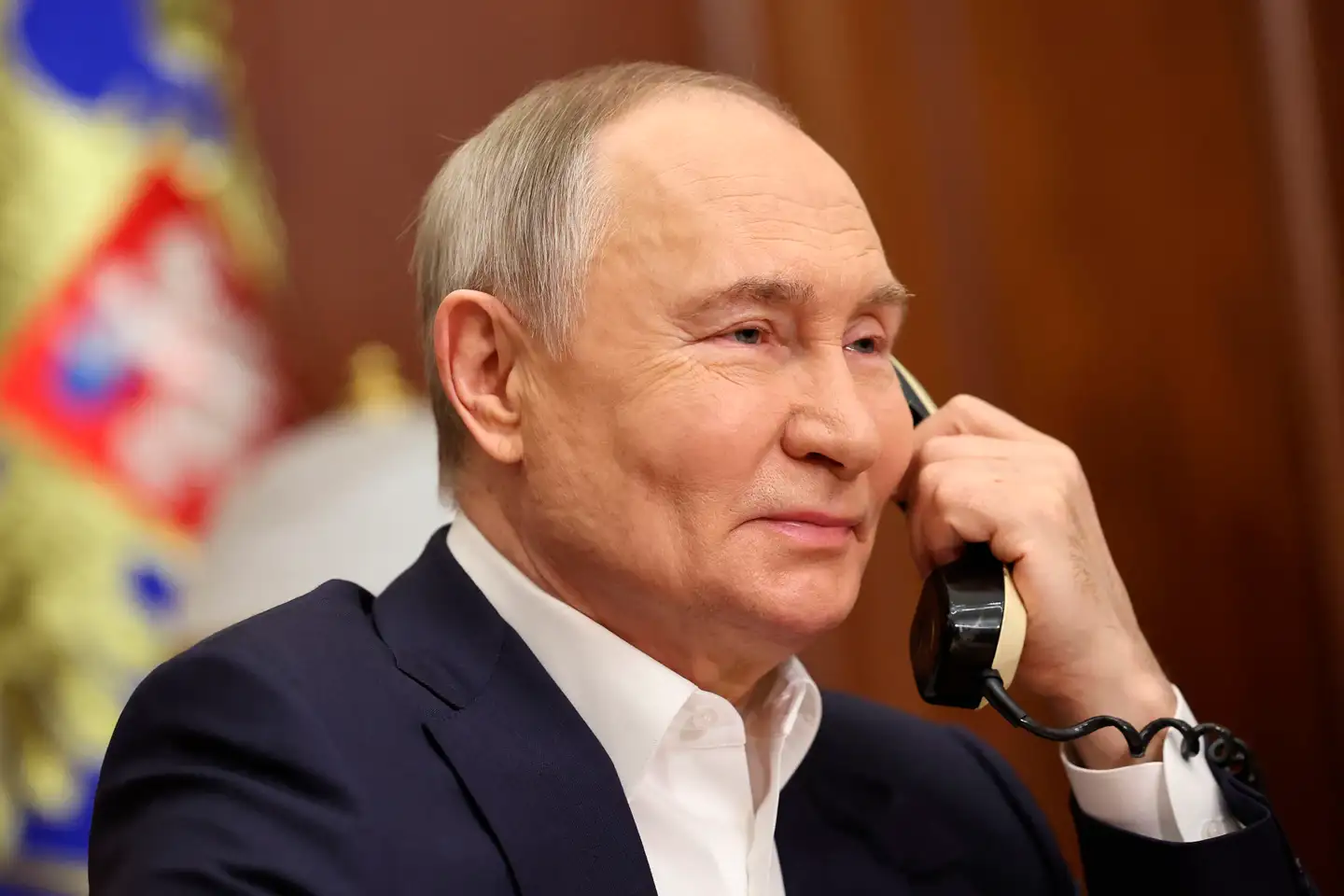 Der er endnu ingen, der ved, om de skal tage Trumps udtalelser seriøst, siger Putin-rådgiver til Berlingske. Men de passer perfekt i hans kram.