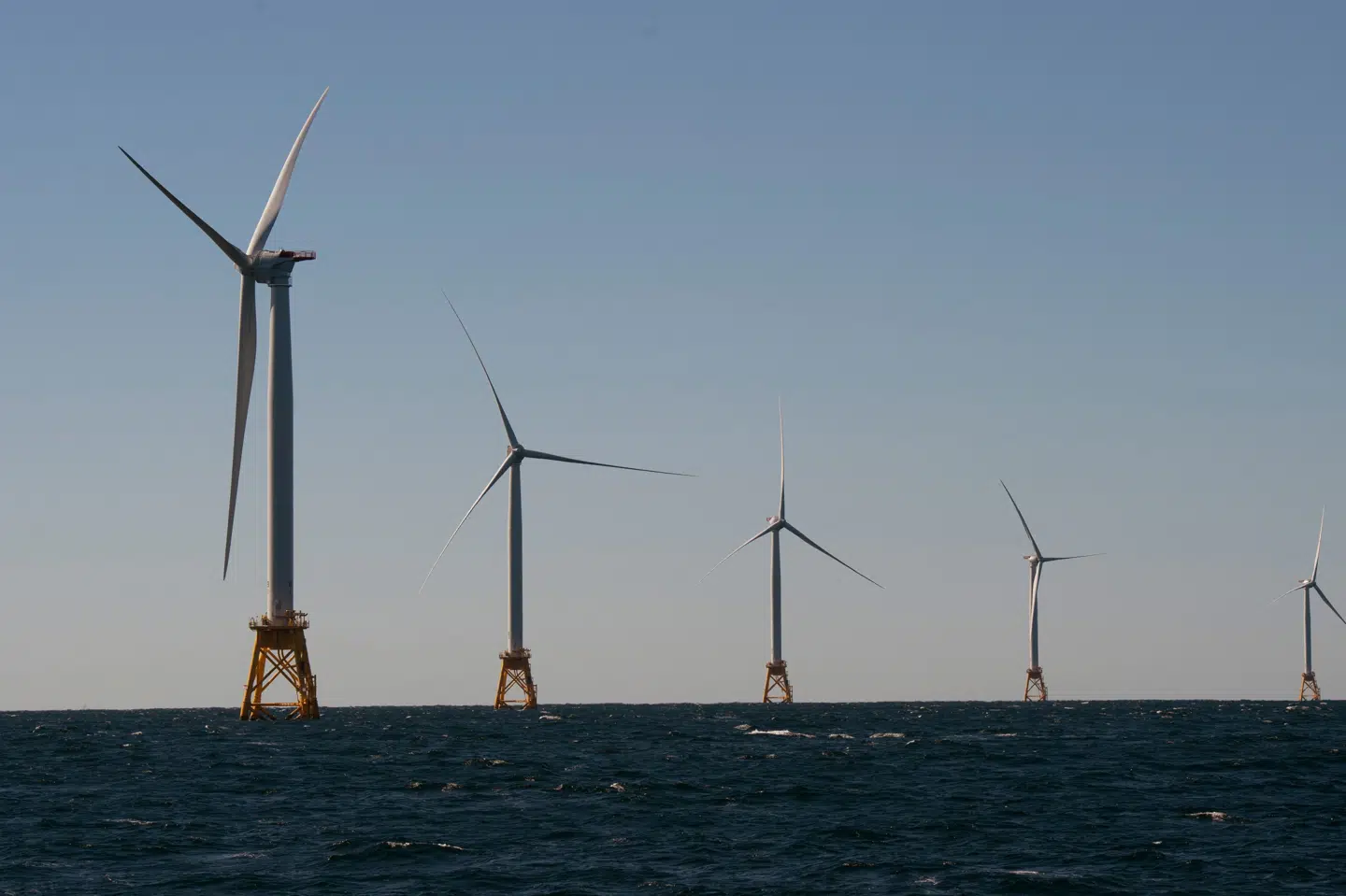 Ørsted driver i dag Block Island Wind Farm ud for Rhode Island, som var USAs første havvindpark. Men Donald Trump mener ikke, at USA fremover skal støtte vindenergi. (Arkivfoto).