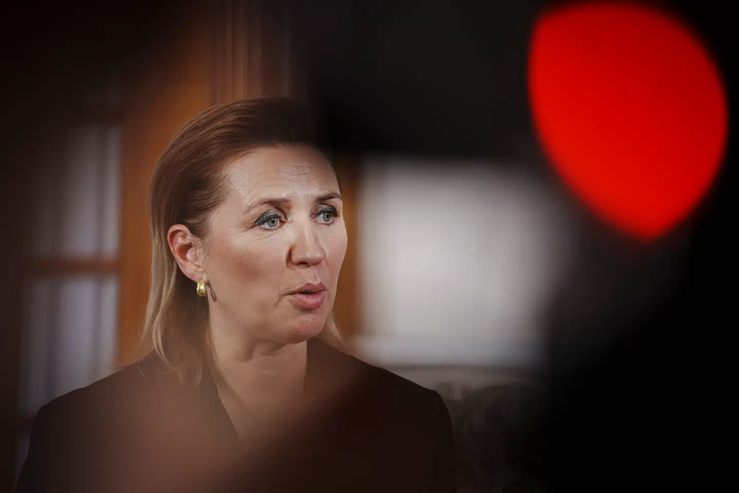 Statsminister Mette Frederiksen er presset, både af Trump og af grønlandsk ønske om løsrivelse.