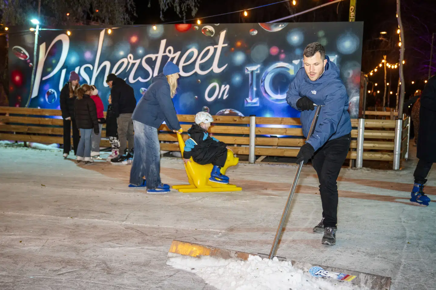 Pusher Street blev i vinter forvandlet fra hashsalgsgade til skøjtebane. (Arkivfoto).