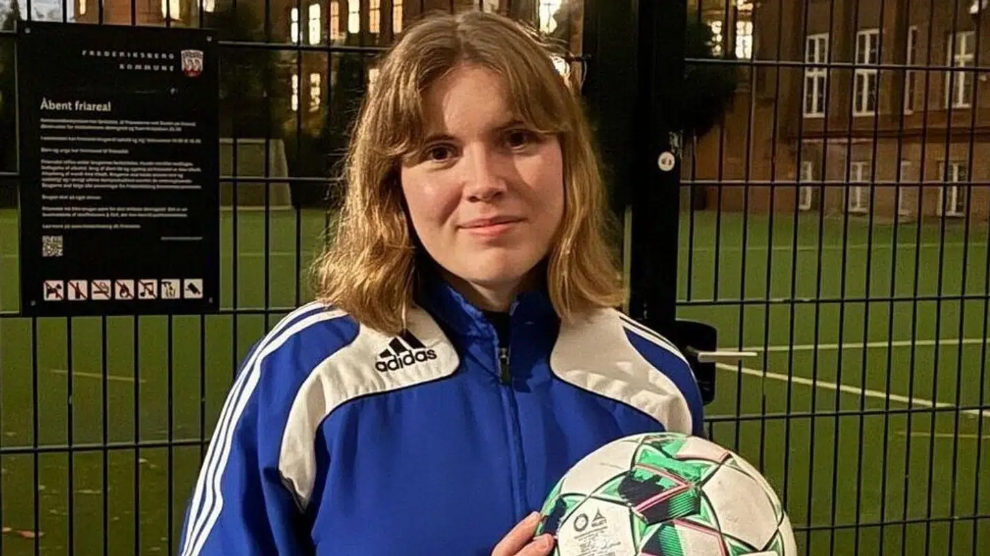 Mille Sørensen satte spørgsmålet om DBUs tiltag for transkønnede på dagsordenen i november 2024. Til daglig er hun selv holdansvarlig og medspiller på et kvindehold i en lille forening, der hedder Frederiksberg-Fritids-Fodboldentusiaster.