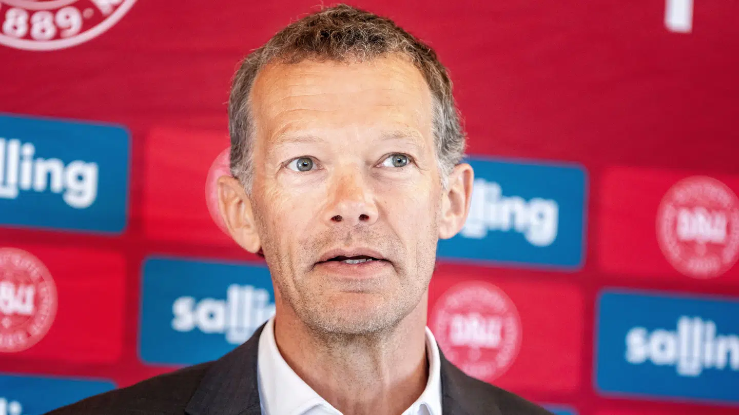 Administrerende direktør i DBU, Erik Brøgger Rasmussen, har tidligere i en kommentar understreget, at DBU er 'helt med på, at fair konkurrence er vigtigt, også i breddefodbolden, hvor mange værdsætter både fællesskab og konkurrence. Vores anbefalinger sigter derfor på at balancere disse hensyn.'