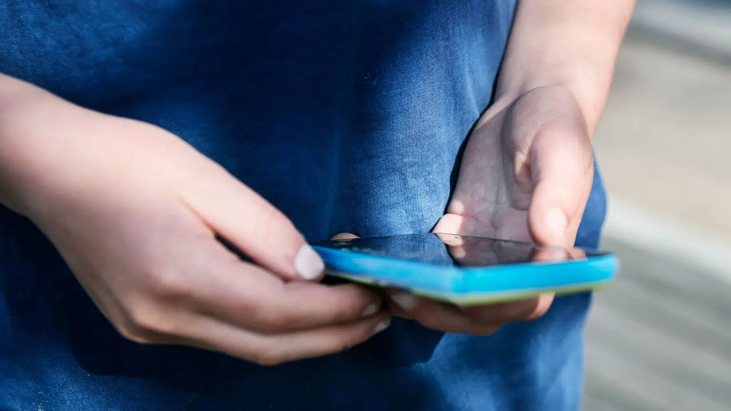 Vil du spare gode penge på dit mobilabonnement, skal du læse med her (Foto: Kasper Palsnov/Ritzau Scanpix)