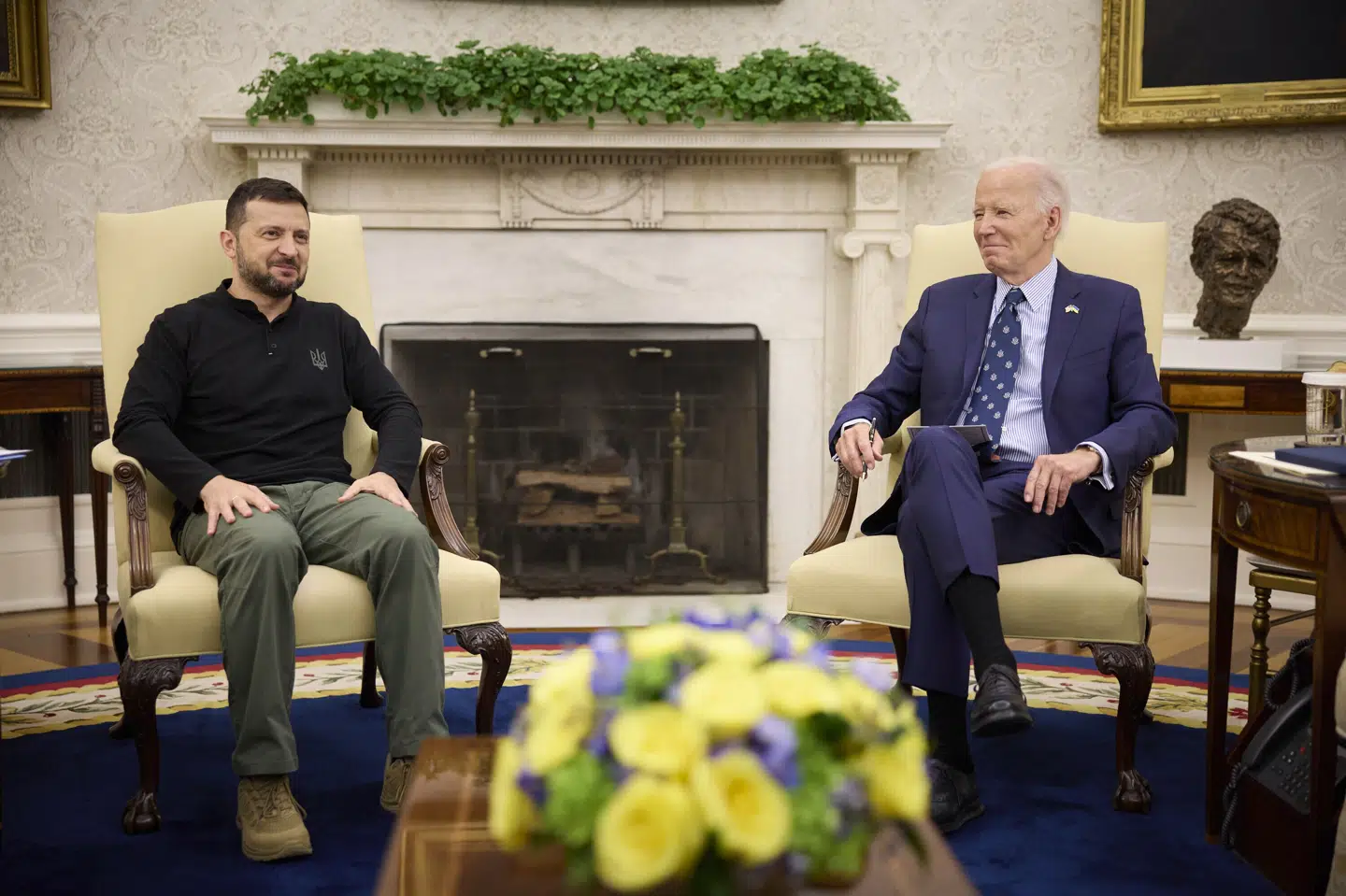 USA's præsident, Joe Biden, har forsøgt at sende så megen støtte til Ukraine og landets præsident, Volodymyr Zelenskyj, før magten i USA skifter den 20. januar. (Arkivfoto).