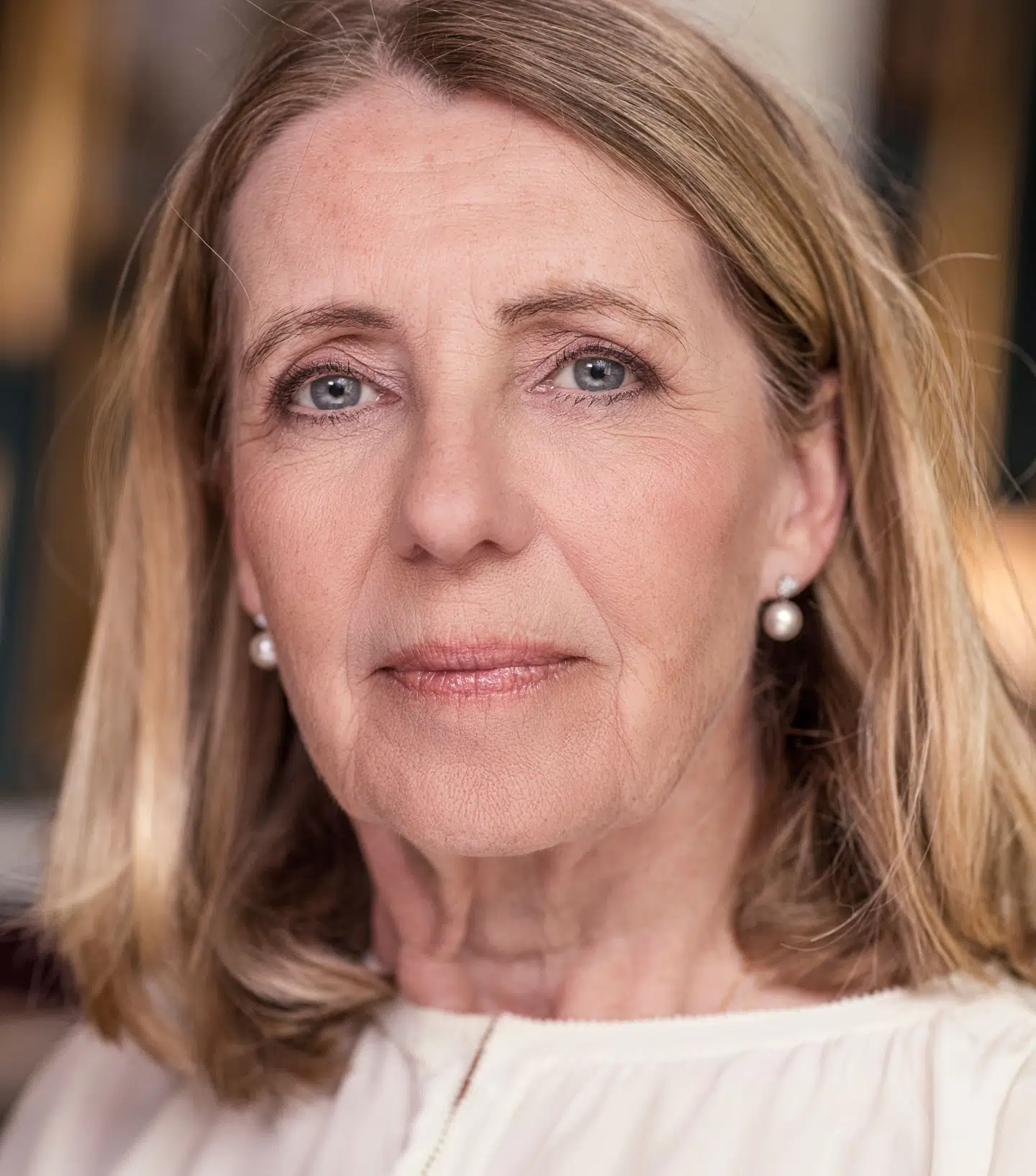 Lene Balleby har tidligere været kommunikationschef hos Egmont, ligesom hun har arbejdet på den danske ambassade i Washington. Hun går på pension til februar efter 17 år som kommunikationschef hos Kongehuset.