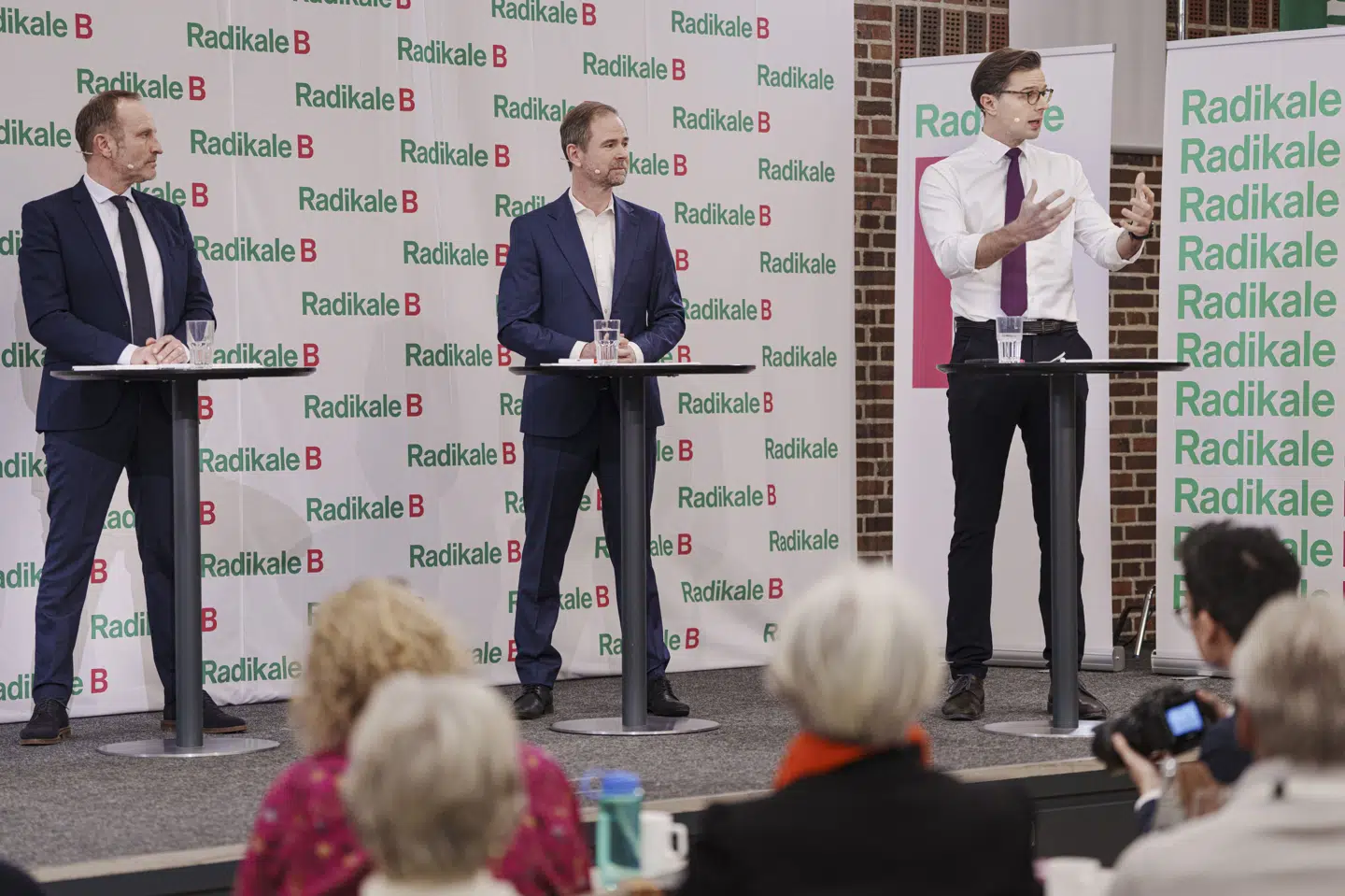 Partilederdebat med De Radikales politiske leder, Martin Lidegaard, finansminister Nicolai Wammen (S) og Liberal Alliances partiformand, Alex Vanopslagh, på Hotel Nyborg Strand hvor Radikale Venstre holder nytårsstævne søndag.