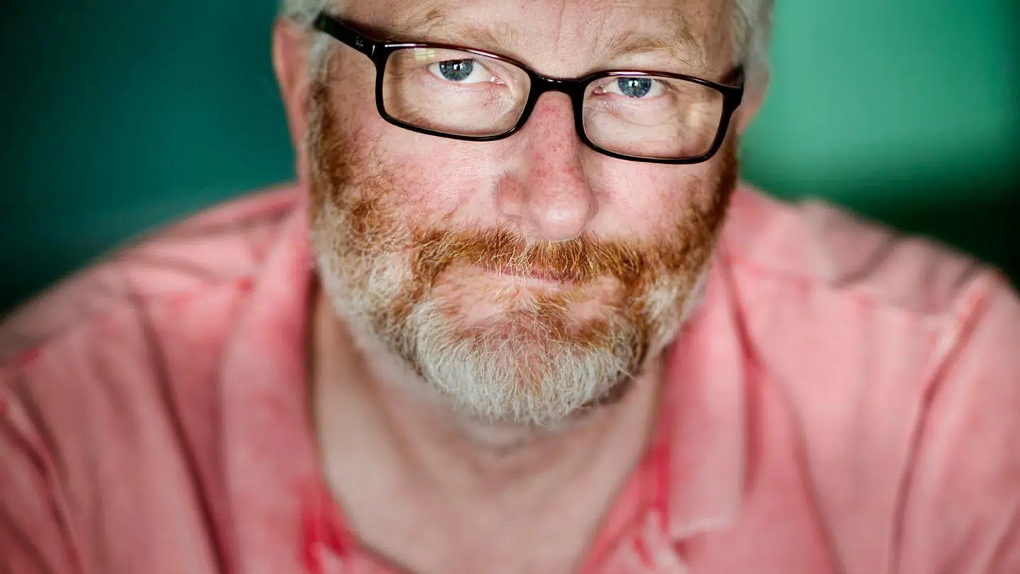 Det har faktisk aldrig stået værre til økonomisk med den 68-årige filmmand og hans hustrus projekt om et økologisk bysamfund.