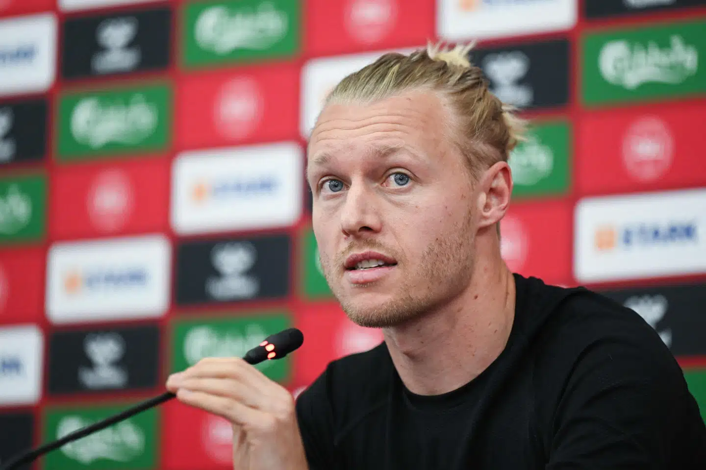 Simon Kjær ses her på et pressemøde under VM i Qatar i 2022. Han stopper nu sin fodboldkarriere. (Arkivfoto).