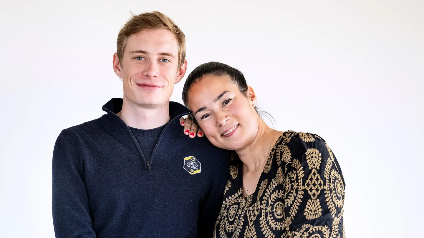 Jonas Vingegaard sammen med kæresten Trine Marie Hansen.