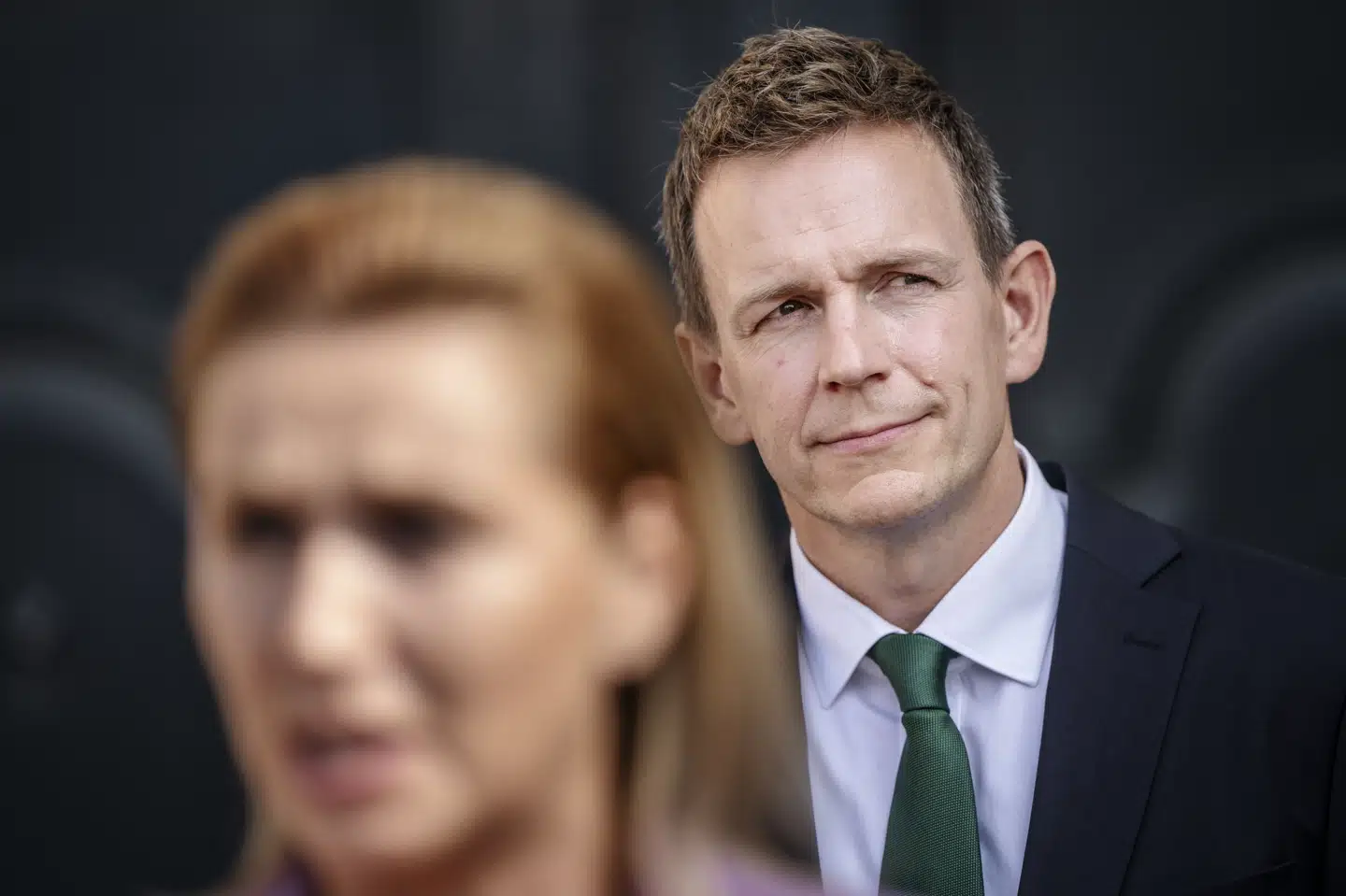 Skatteminister Rasmus Stoklund (S) mener, at der er en fornuftig balance i den personskattereform, som SVM-regeringen indgik sammen med fire partier. (Arkivfoto).