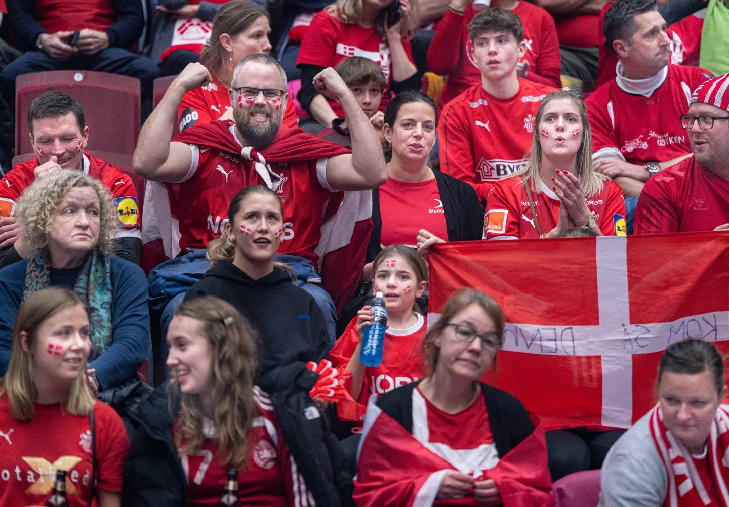Danske fans før VM kampen mellem Danmark-Kroatien i første mellemrundekamp i Malmø Arena, torsdag den 19 janaur 2023.