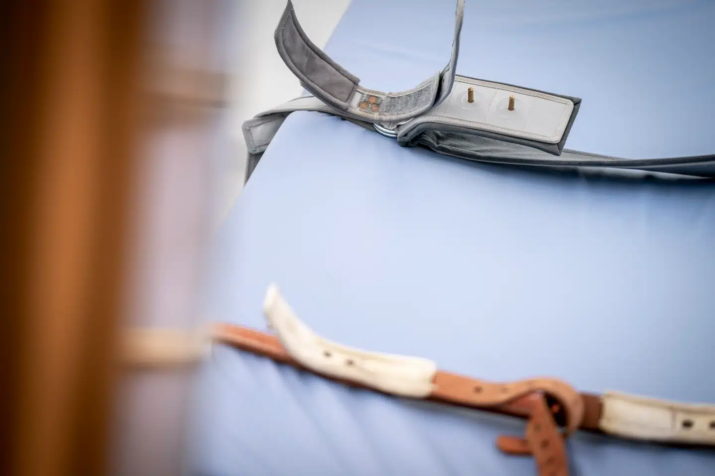 Psykiatriske patienter bliver gennemsnitligt udsat for mere tvang i dag end for ti år siden, viser en ny rapport.