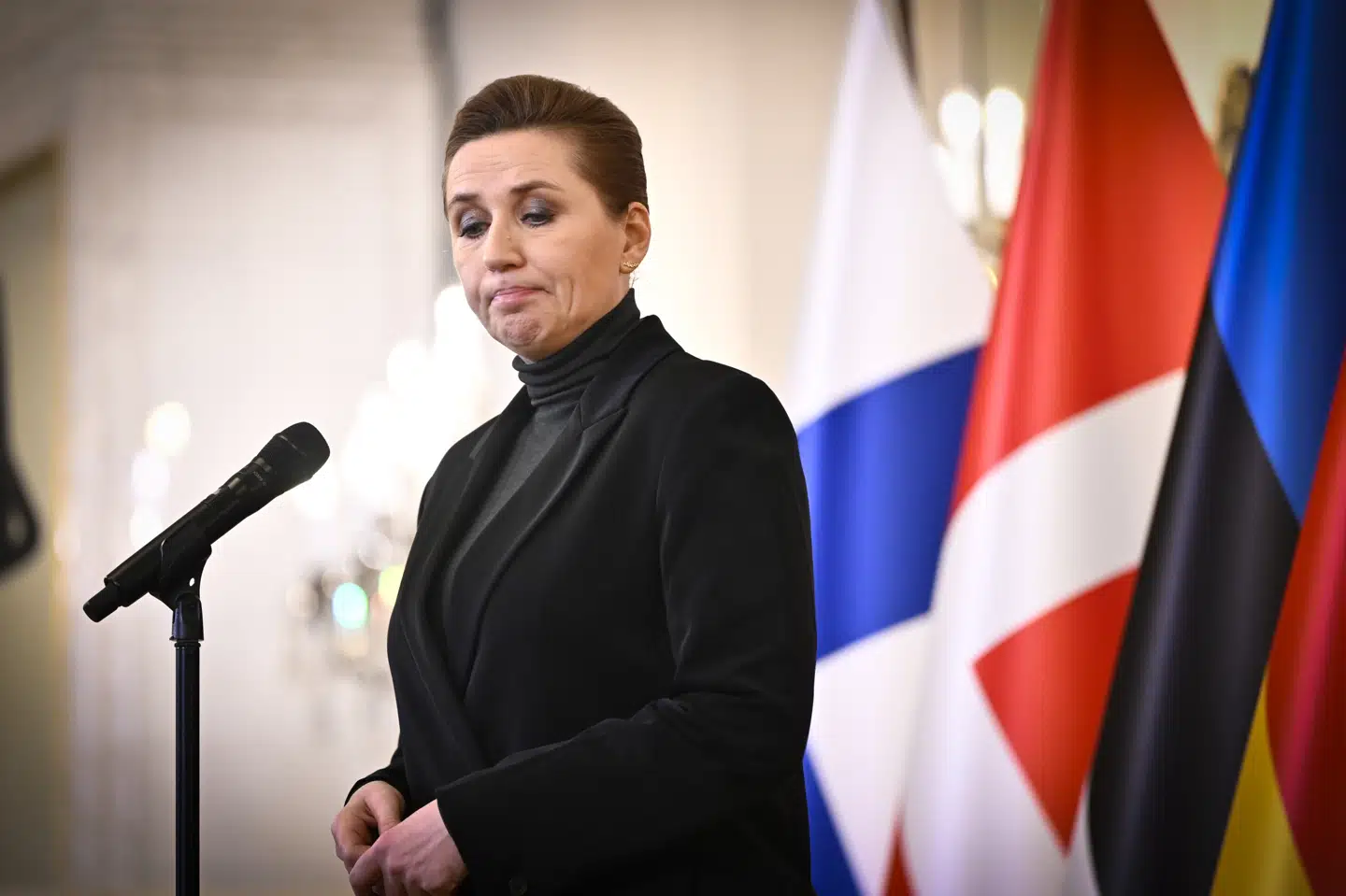 Statsminister Mette Frederiksen (S) ser gerne, at Nato-landene får øget kapaciteten af isbrydere, der kan operere i Arktis-området.