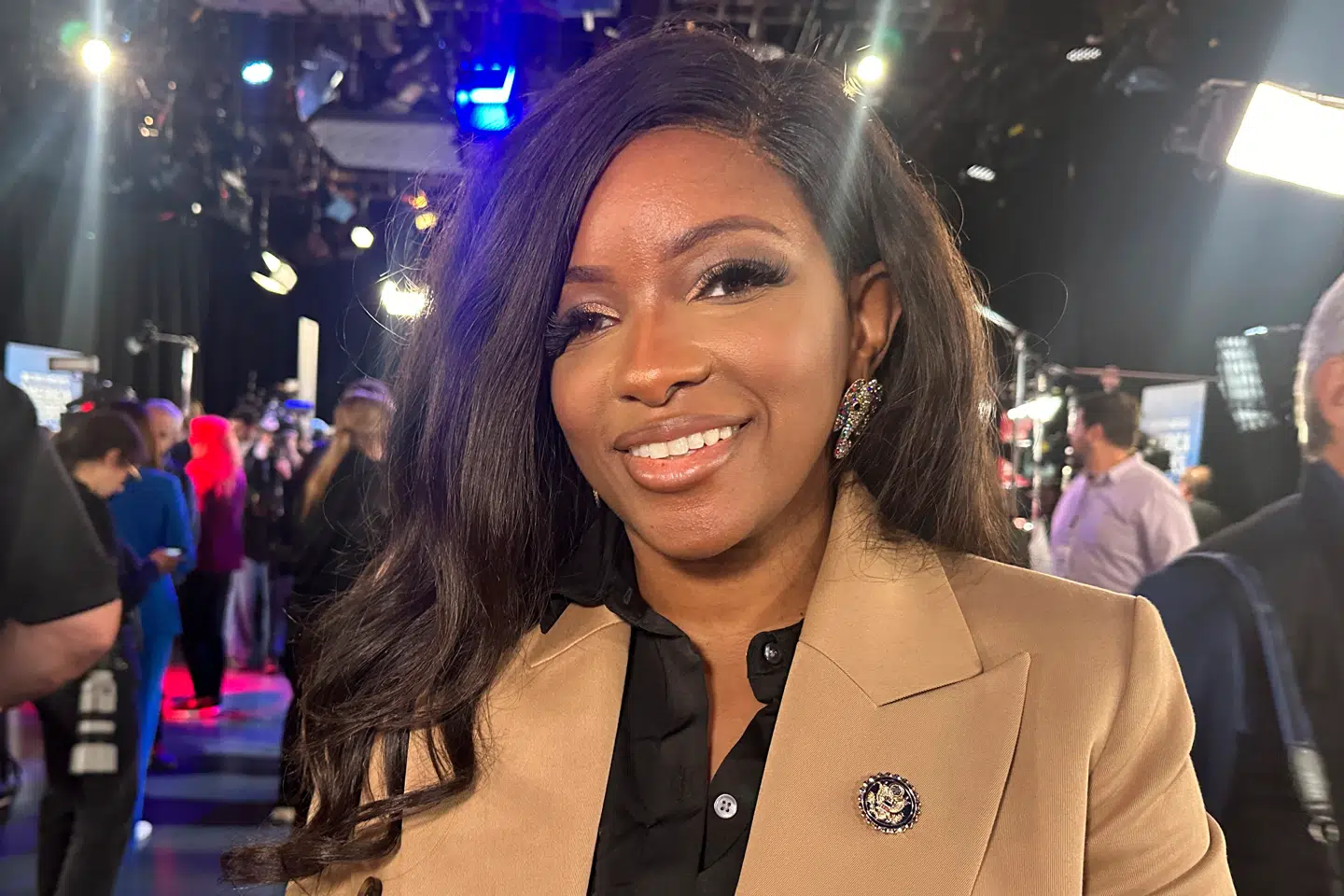 Den demokratiske politiker Jasmine Crockett endte tirsdag i en ophedet diskussion med Nancy Mace.