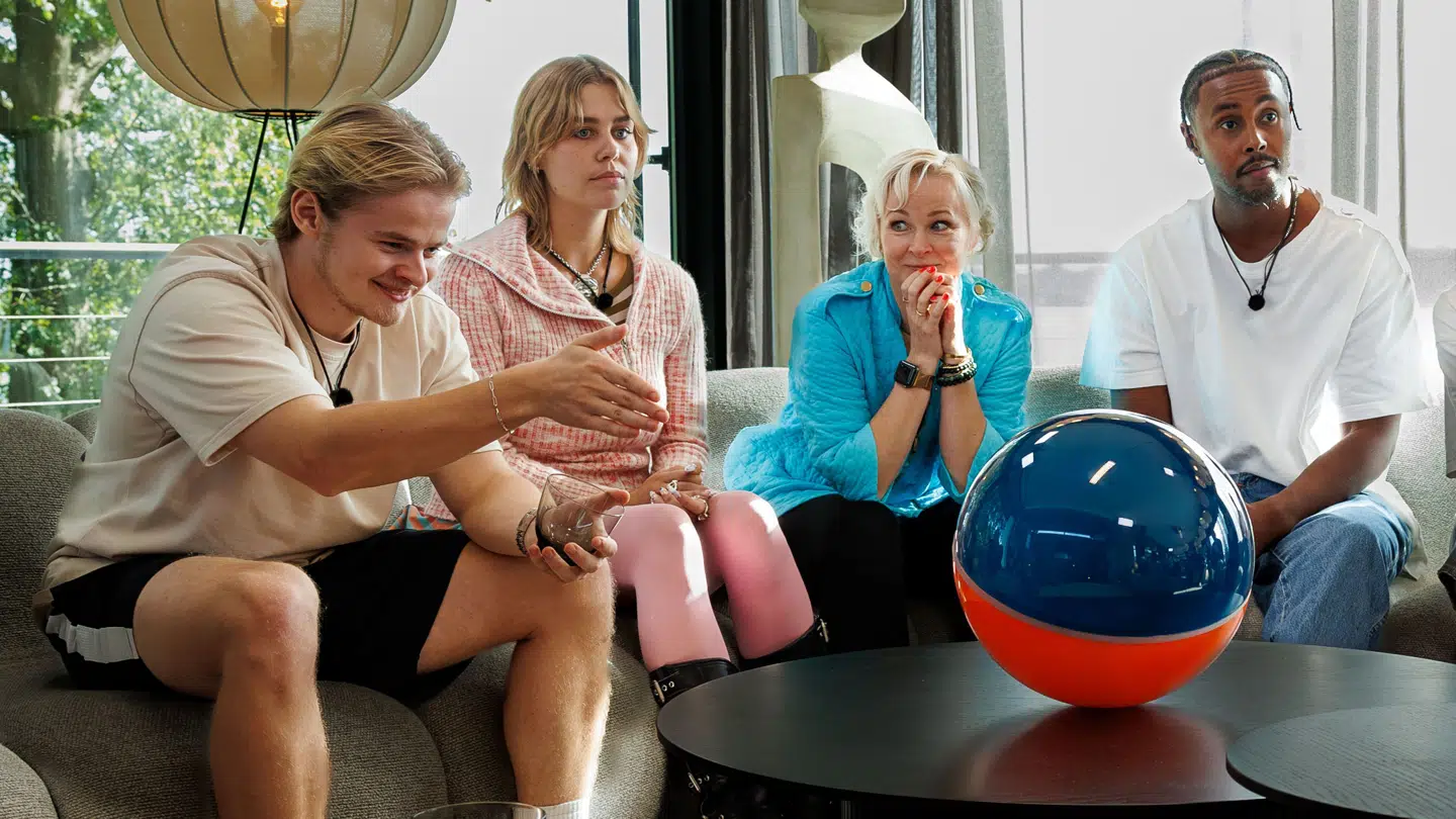 Fire af de medvirkende i 'Spillet': Jakob 'Jaxstyle', Anna Lin, Vicki Berlin og Mohamed 'Skinz'.