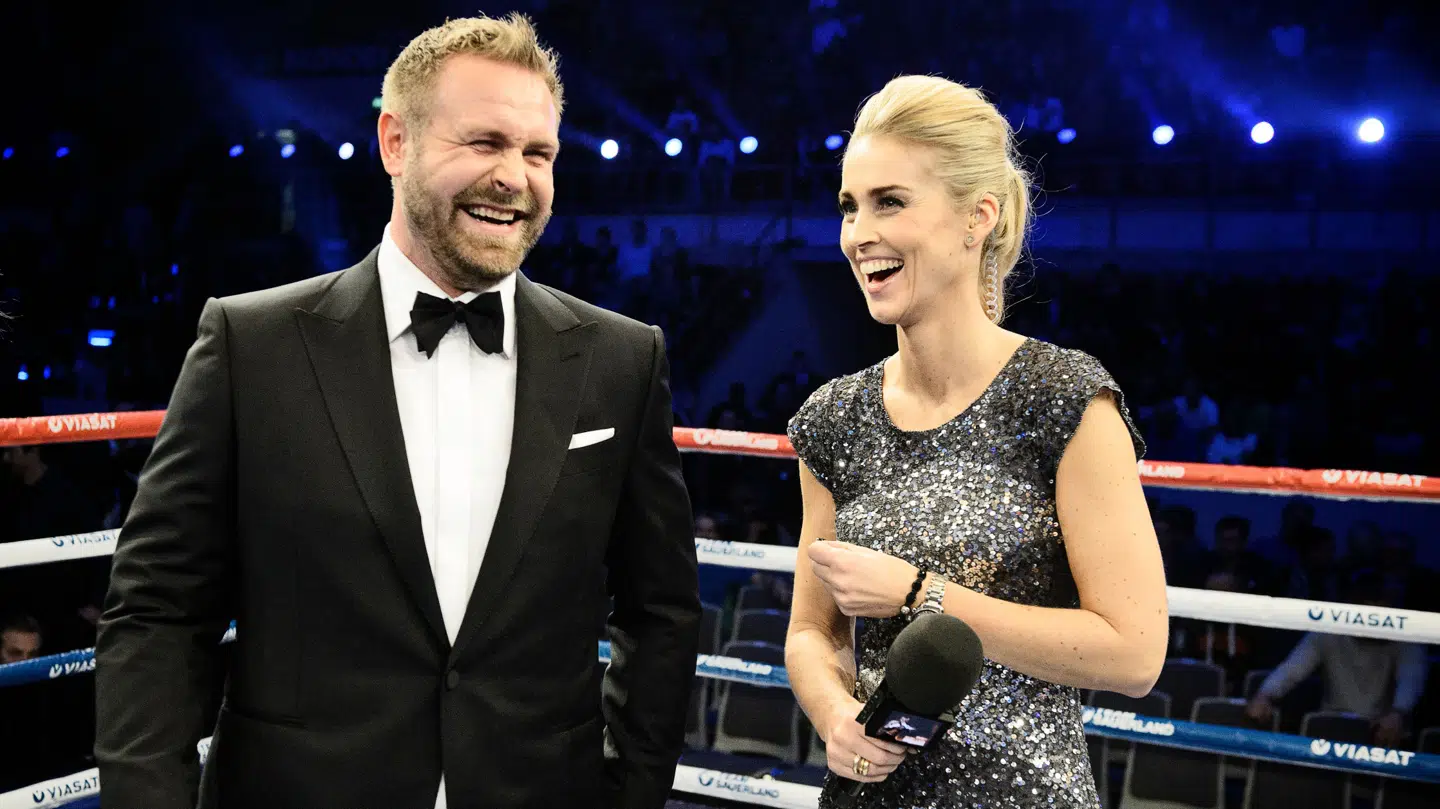 Joachim Boldsen og Camilla Martin, da de i 2018 var værter for boksestævnet Nordic Fight Night i Brøndby Hallen.