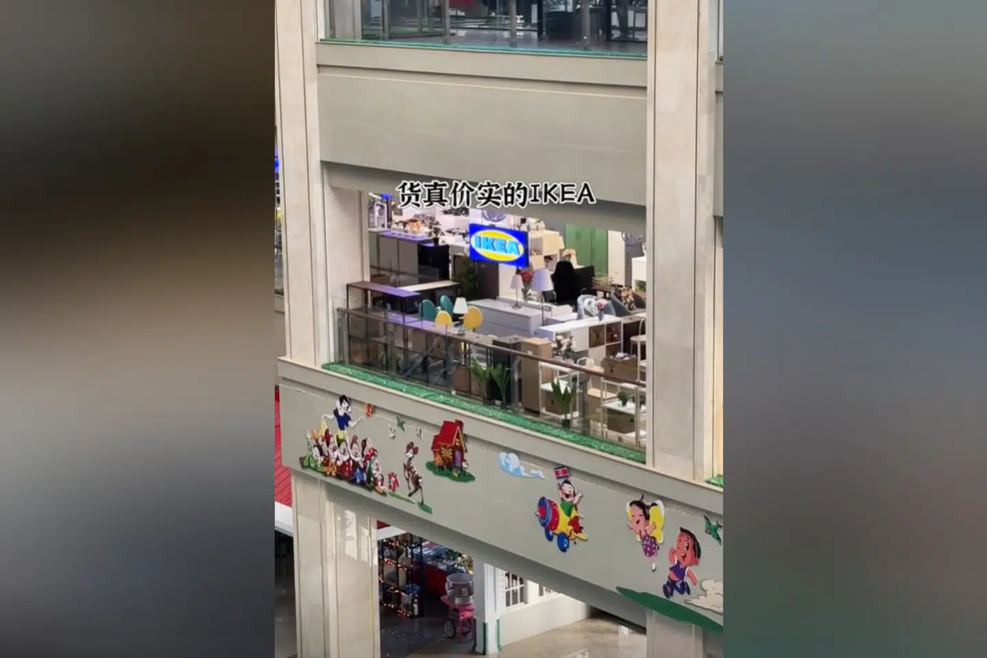 Under et besøg i Nordkorea har en kinesisk bruger af Kinas svar på TikTok, det sociale medie Douyin, besøgt et storcenter. Her opdagede hun en IKEA-forretning.