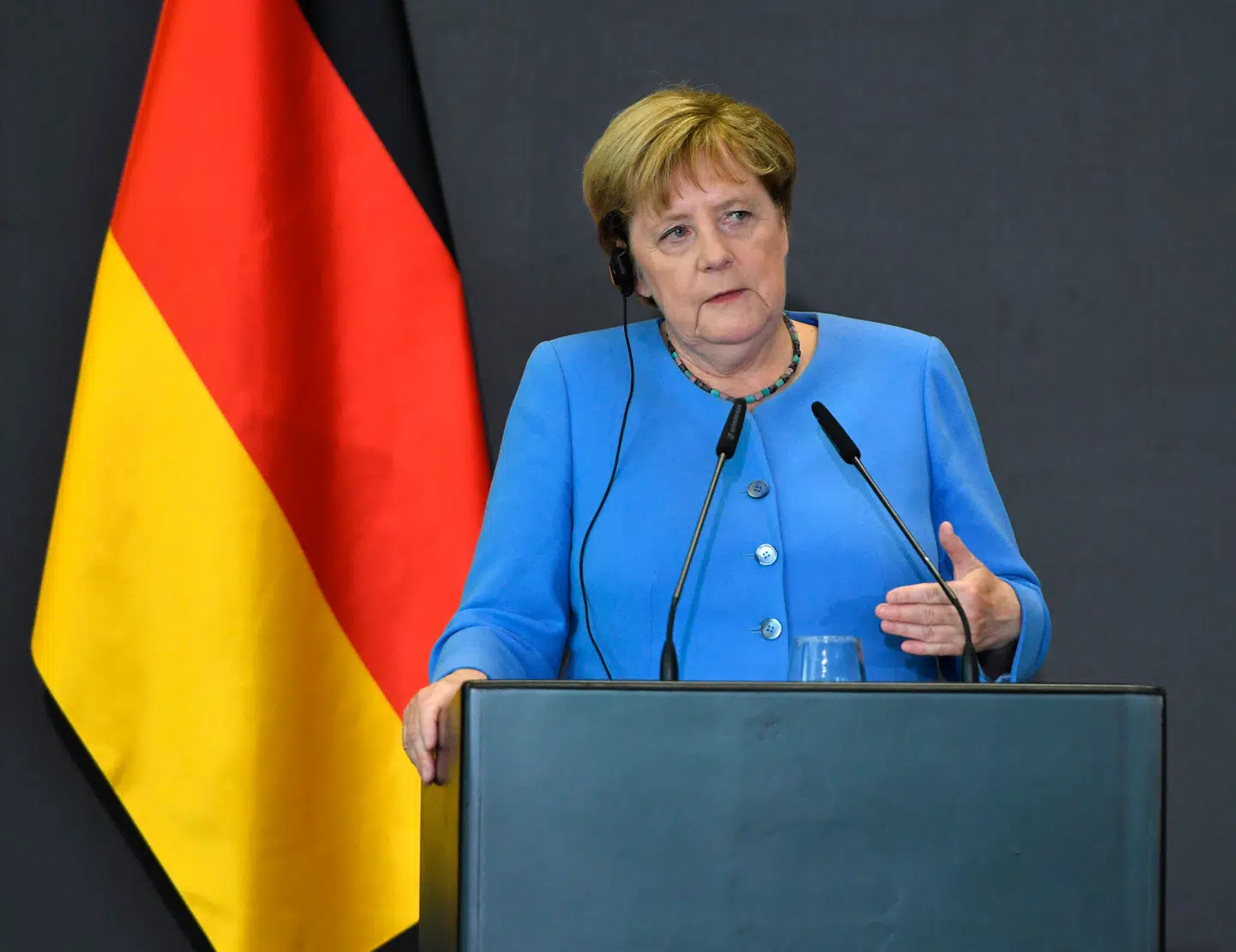 »I en verden, der grundlæggende er foranderlig og dermed usikker, kan man kun forsøge at skabe tryghed. Tryghed i forandringerne, ikke sikkerhed mod dem,« skriver Kristian Weise. På billedet ses den tidligere tyske kansler Angela Merkel tilbage i 2021.