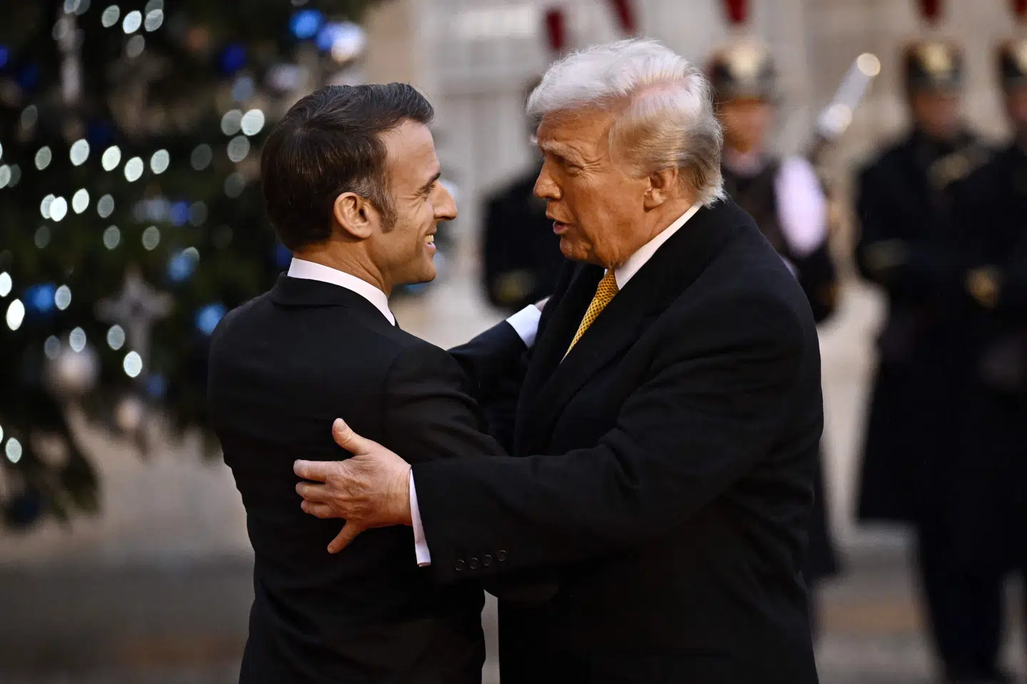 Donald Trump har allerede besøgt Europa efter valgsejren i november. I december deltog han i genåbningen af Notre Dame i Paris og mødte i den forbindelse både Frankrigs præsident, Emmanuel Macron, og Ukraines præsident, Volodymyr Zelenskyj (Arkivfoto).
