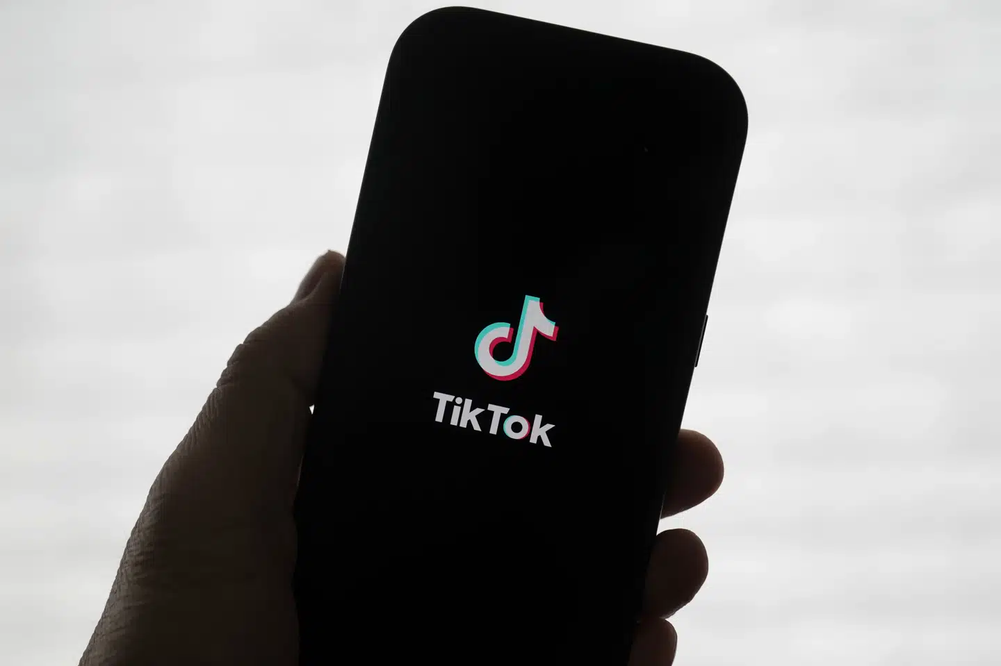 Selskaber som Apple, Google og Oracle risikerer enorme bøder, hvis amerikanere via deres platforme fortsat kan tilgå TikTok, efter at et forbud er trådt i kraft. (Arkivfoto).