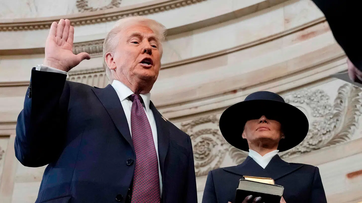 Republikanske Donald Trump blev indsat som præsident i USA mandag.