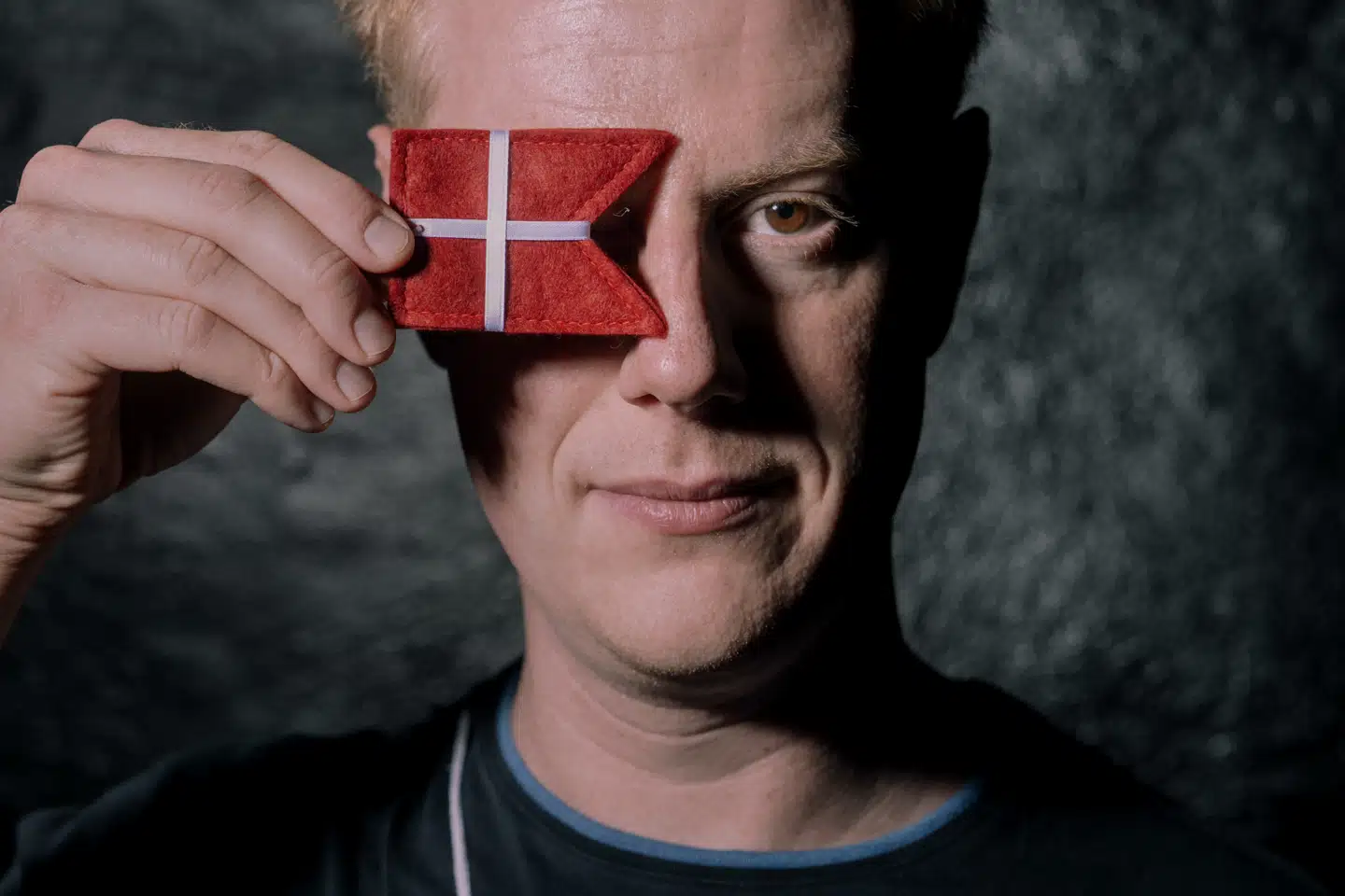 Conrad Molden er fra London, men elsker København. Han har gjort dansk kultur til sin levevej, og så har han et råd til de danskere, der hader at tale engelsk.