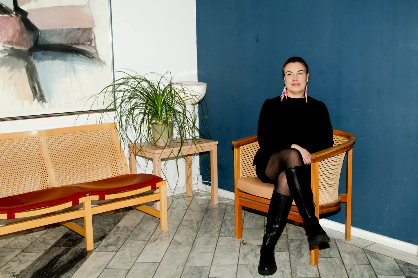 Naaja H. Nathanielsen er Naalakkersuisoq (minister) for Erhverv, Handel, Råstoffer, Justitsområdet og Ligestilling, og medlem af partiet Inuit Ataqatigiit. Her er hun fotograferet i Nuuk den 20 januar 2025.