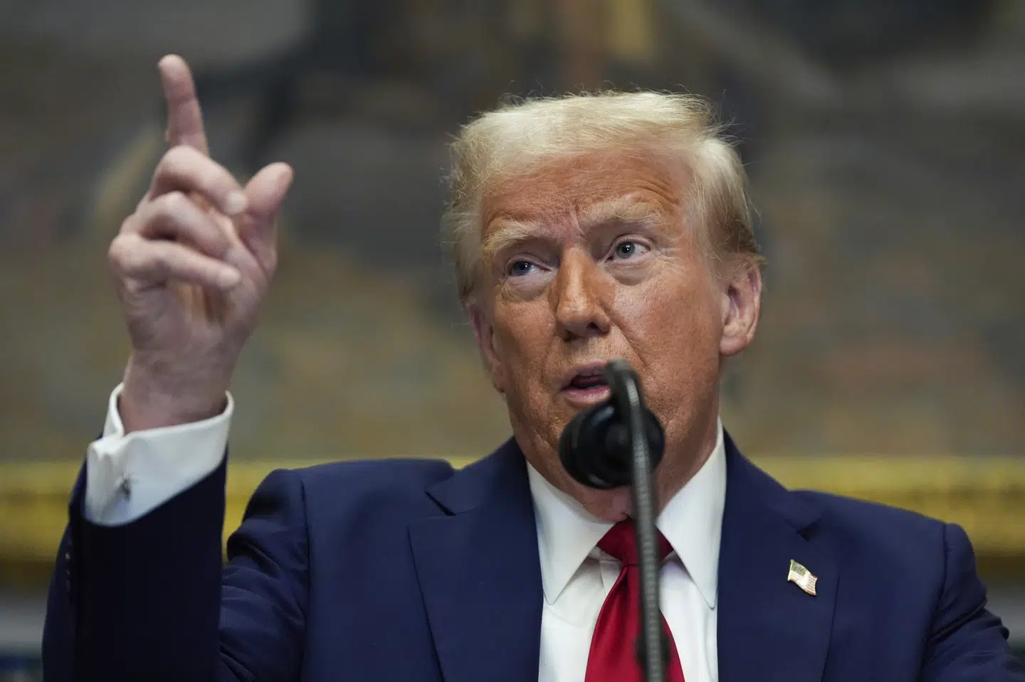 - Den Europæiske Union behandler os meget, meget dårligt, siger USA's præsident, Donald Trump, natten til onsdag under et pressemøde i Det Hvide Hus.