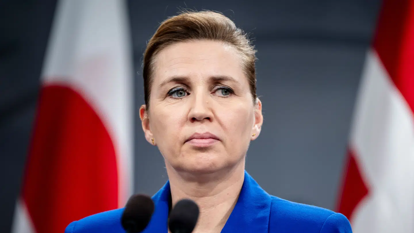 Statsminister Mette Frederiksen (S) har afholdt flere fortrolige møder med udvalgte partiledere den seneste uges tid.