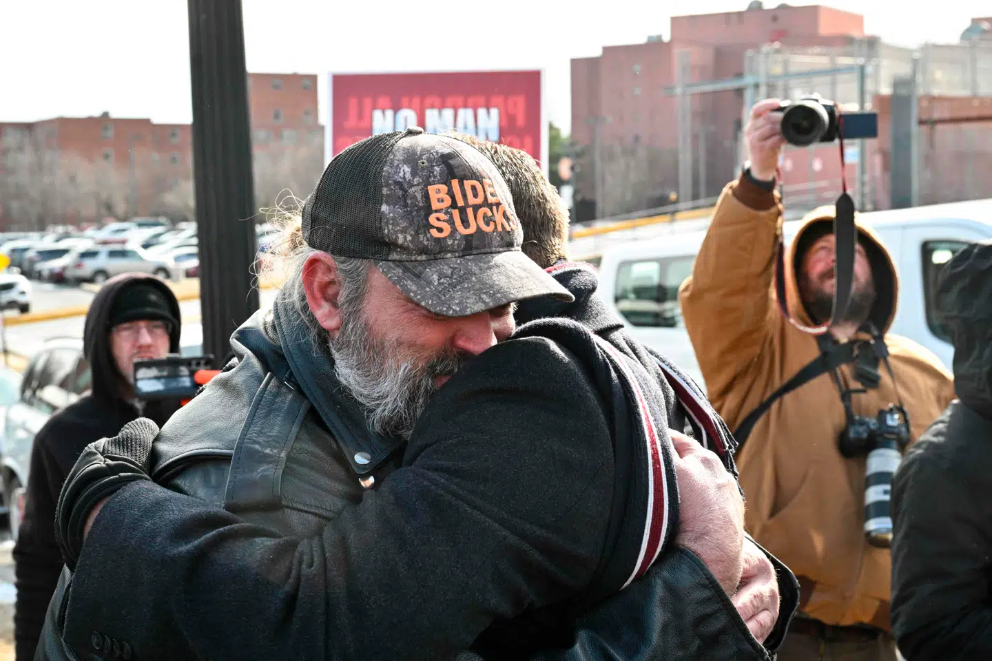 William Sarsfield var en af de 1.500 dømte i forbindelse med kupforsøget 6. januar 2021, som 21. januar blev frigivet af præsident Trump. Foto: Roberto Schmidt, Scanpix