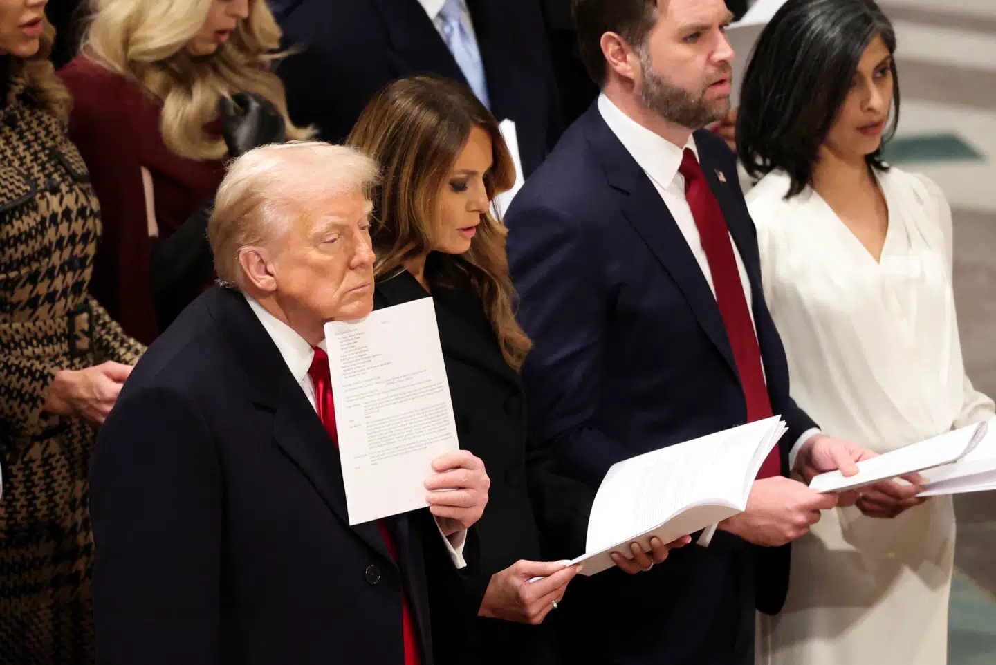 »Det er vel tydeligt for ethvert nogenlunde tænkende menneske, at Donald Trump ikke er kristen,« skriver Anders Stjernholm. På billedet ses Trump til en gudstjeneste i Washington 21. januar.