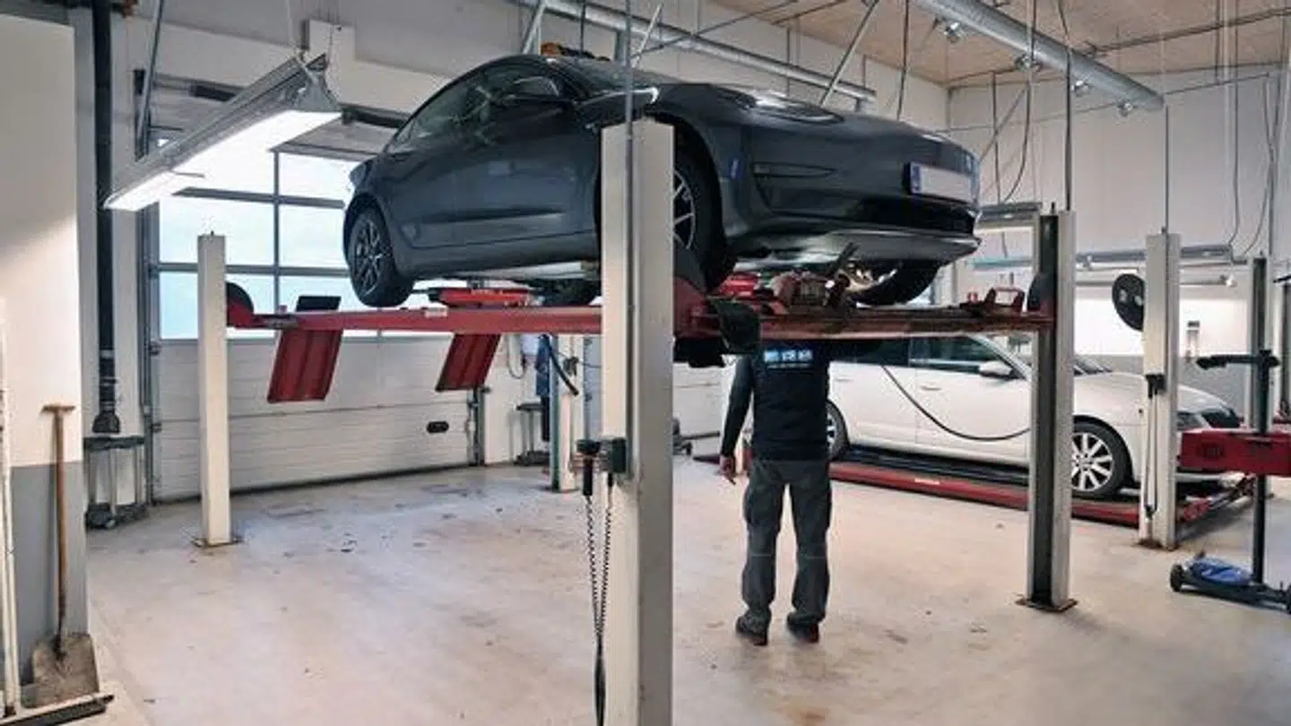 Næsten hver fjerde af de 4.668 udgaver af Tesla Model 3, som var til bilsyn i 2024, dumpede.