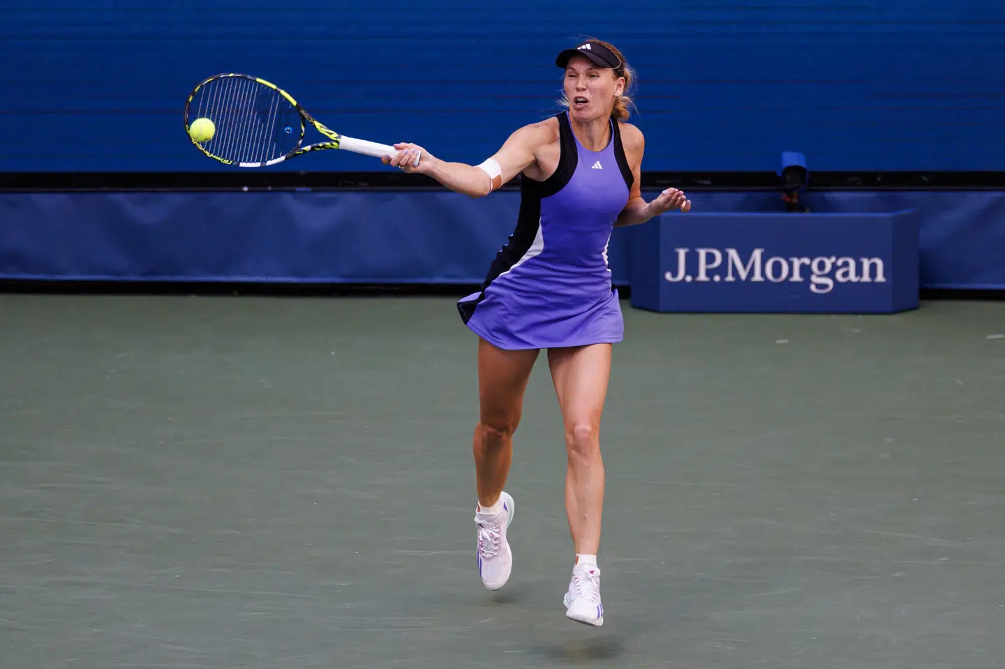 Caroline Wozniacki har ingen planer om at stoppe nu og her. (Arkivfoto).