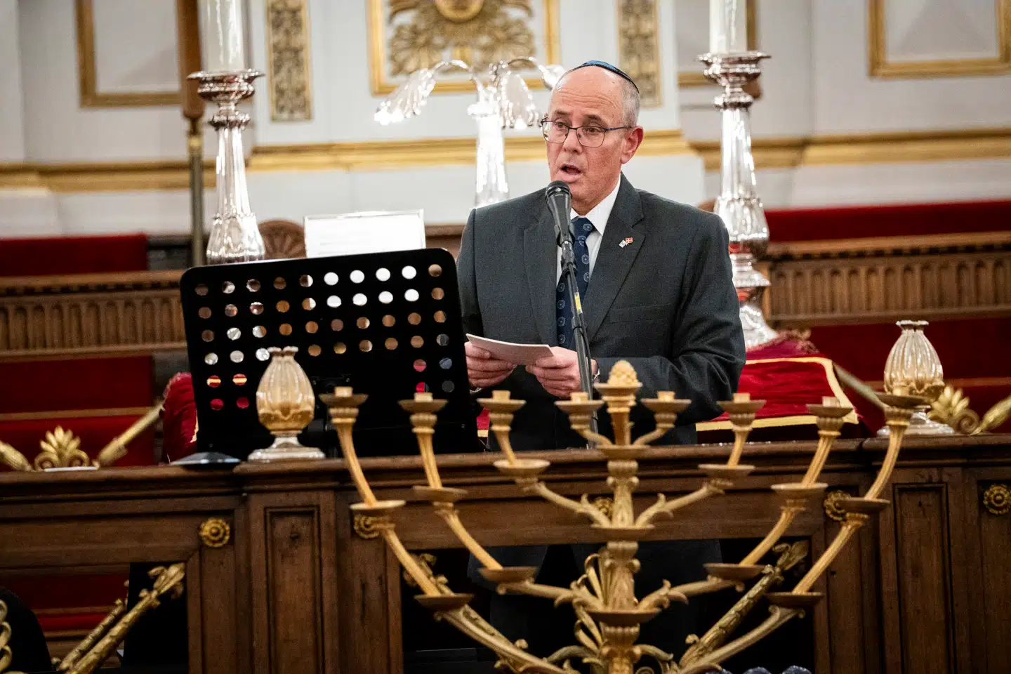 Zoref (EL) boykottede mindehøjtideligheden på Dansk-Jødisk Museum med den begrundelse, at Israels ambassadør David Akov (billedet) var inviteret som en af hovedtalerne.