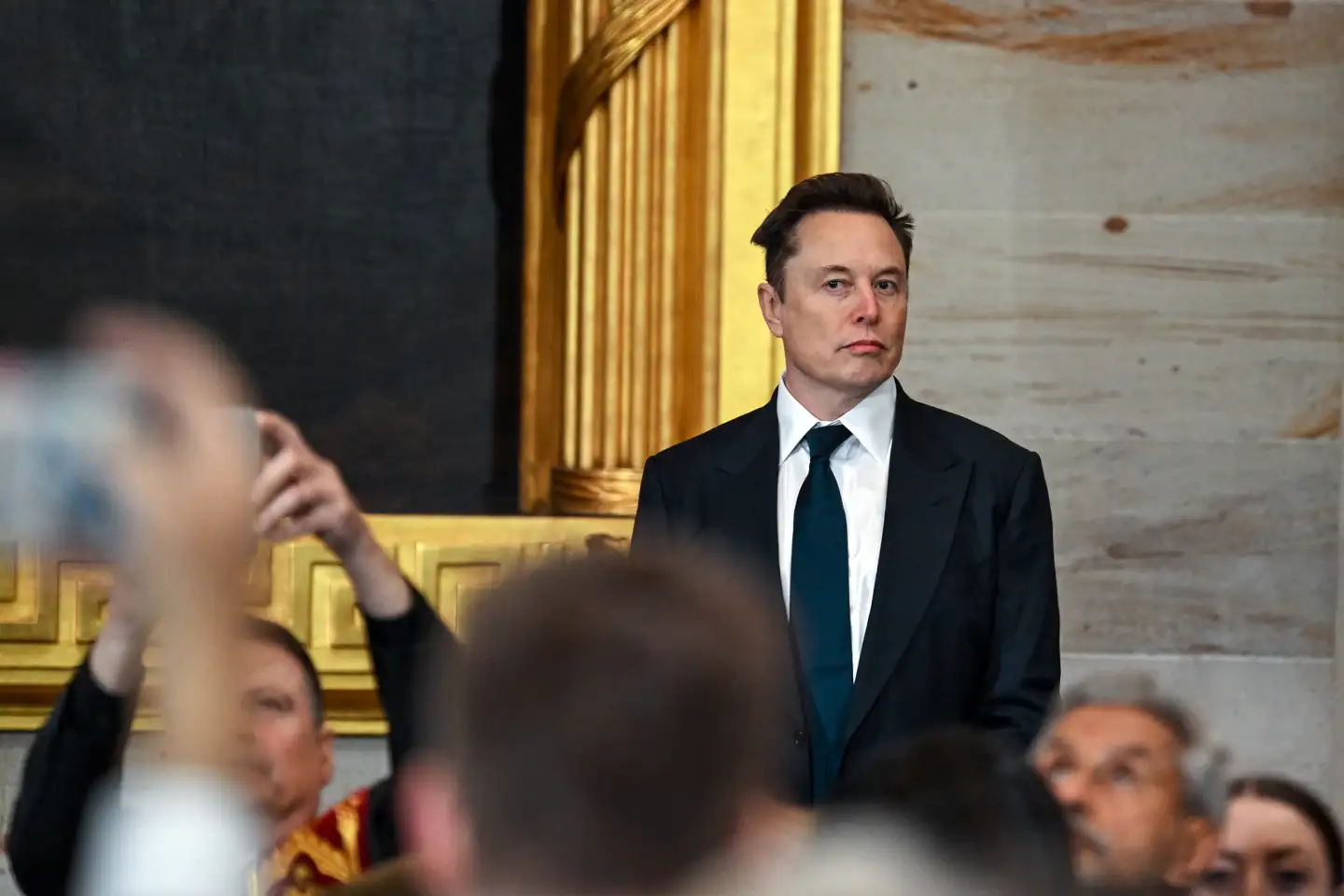 Elon Musk forsøgte sidste år på Teslas årlige generalforsamling at få godkendt en lønpakke på knap 400 milliarder norske kroner til sig selv.