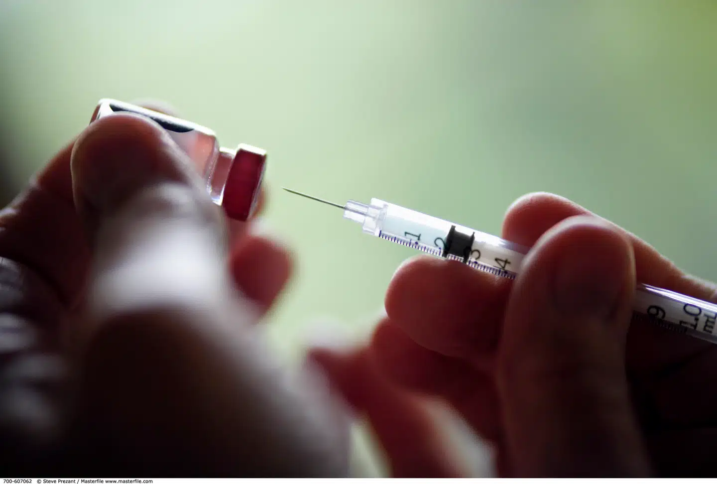 14 personer er kendt skyldige i en otteårig piges død.