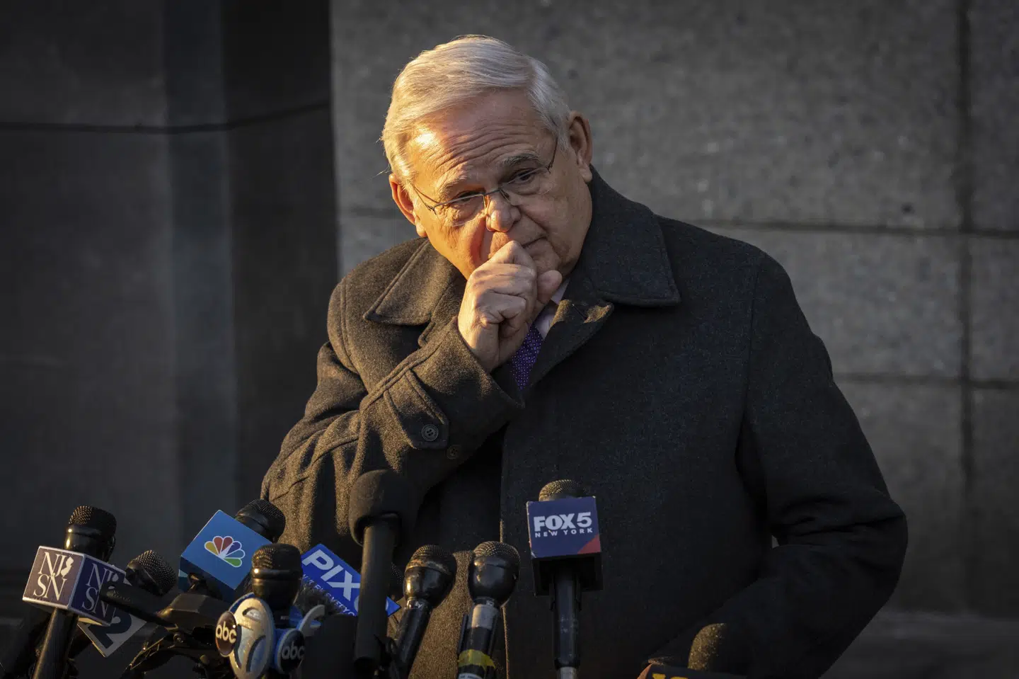 Den tidligere demokratiske senator Bob Menendez skal i fængsel i 11 år for afpresning, bestikkelse og korruption. Det har end dommer i New York onsdag afgjort.