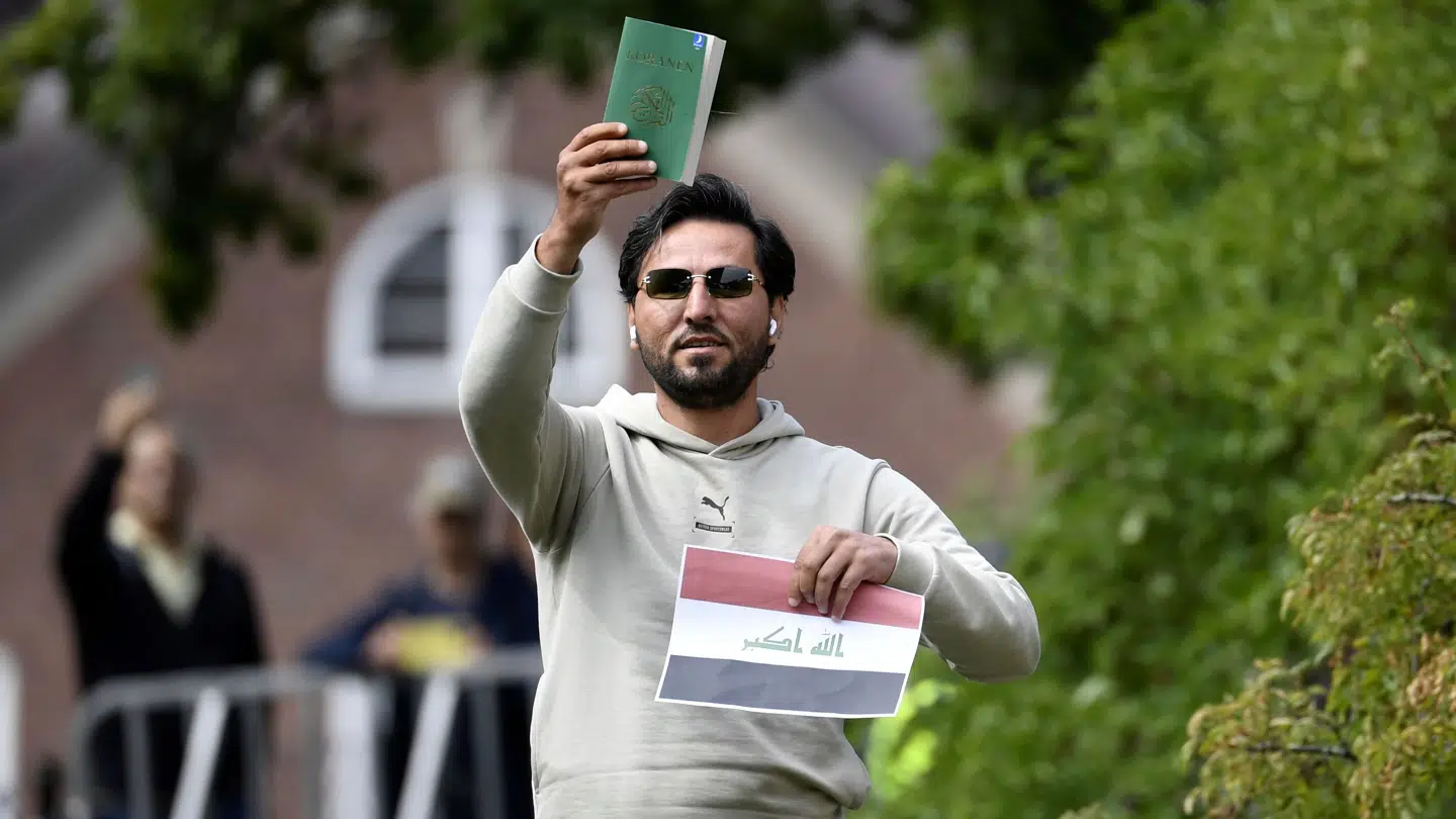 Salwan Momika er blevet dræbt af skud.